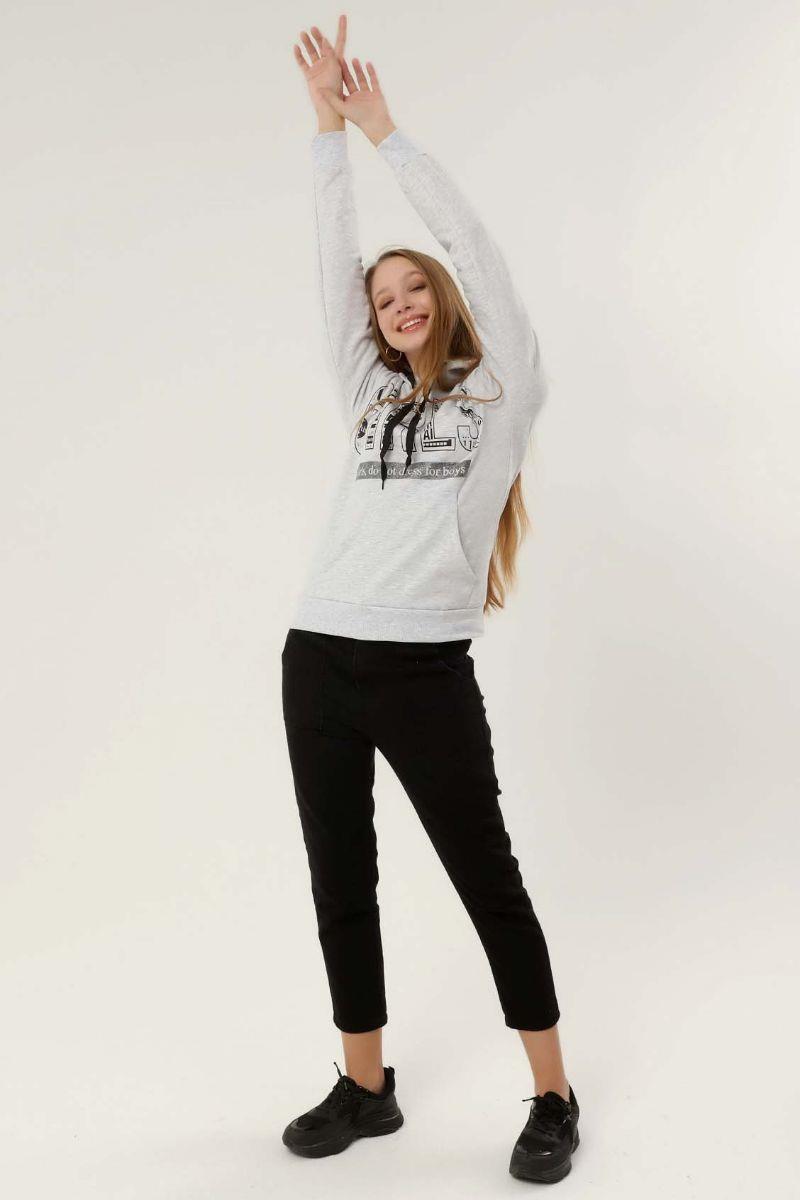 Sweatshirt Kadın Baskılı Kapüşonlu Kanguru Cepli Sweatshirt Gri