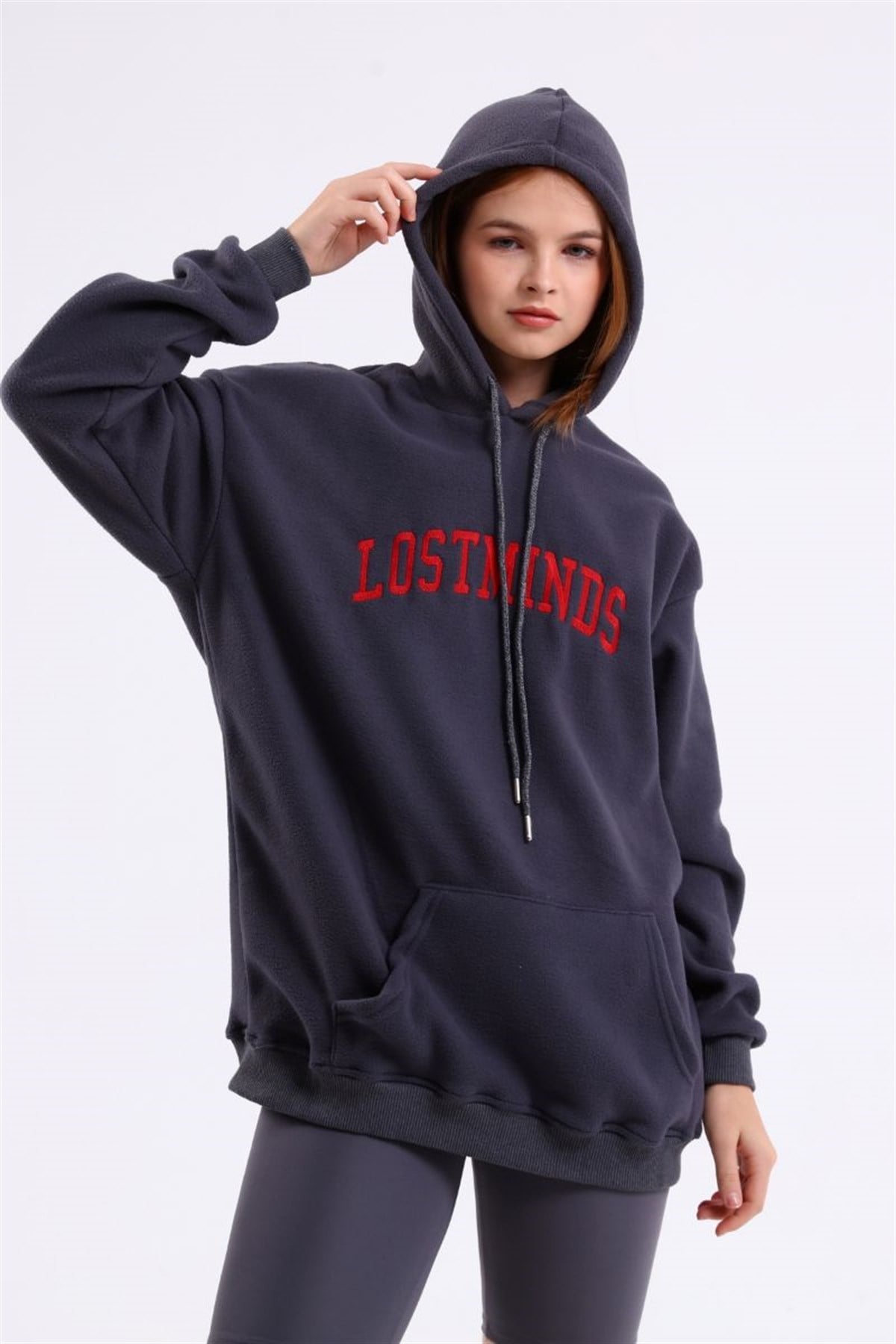 Sweatshirt Kadın Kanguru Cepli Kapüşonlu Lostminds Baskılı Sweatshirt Gri