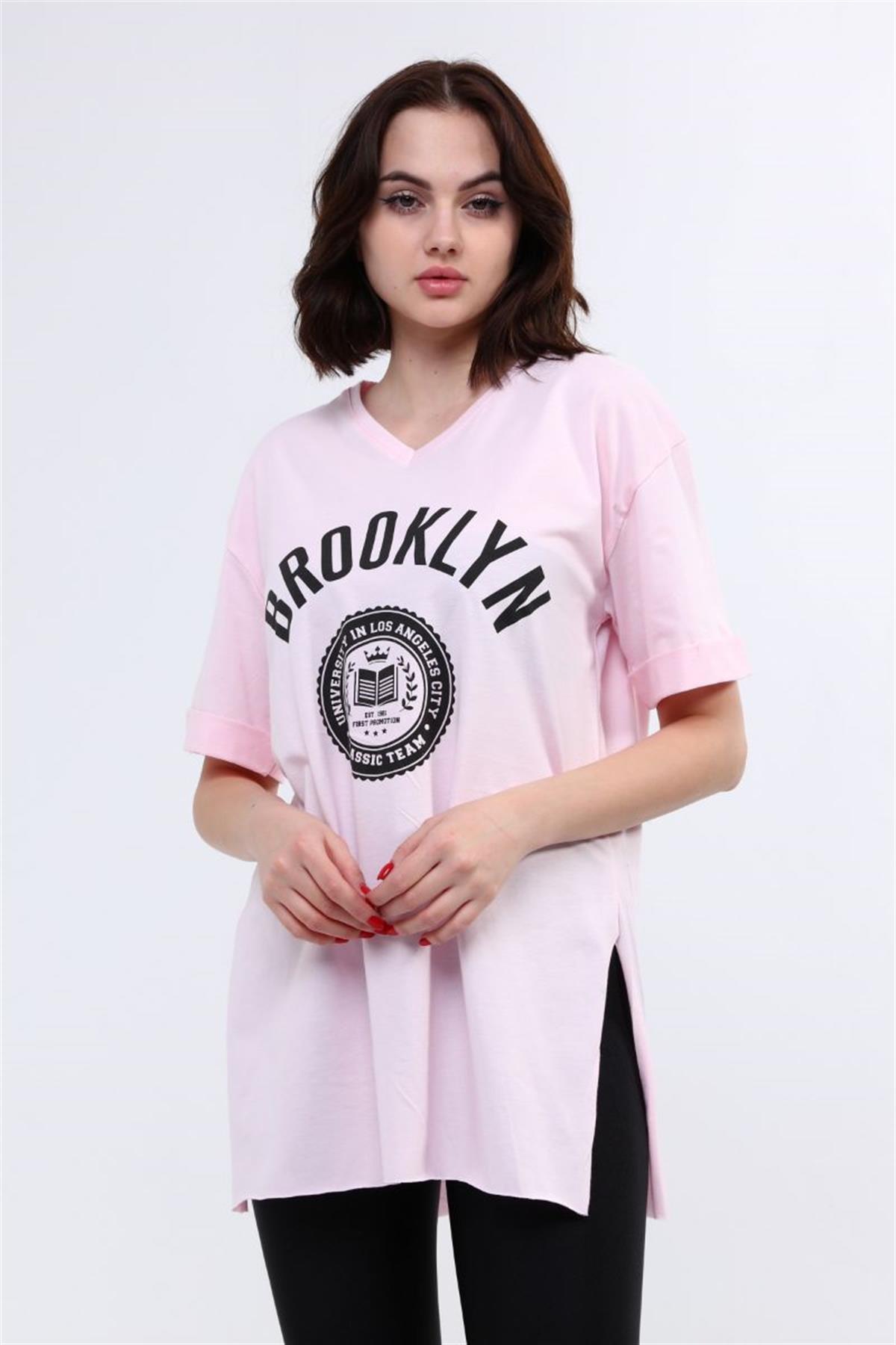 Tshirt Kadın Önü Baskılı Yırtmaçlı T-Shirt Pembe