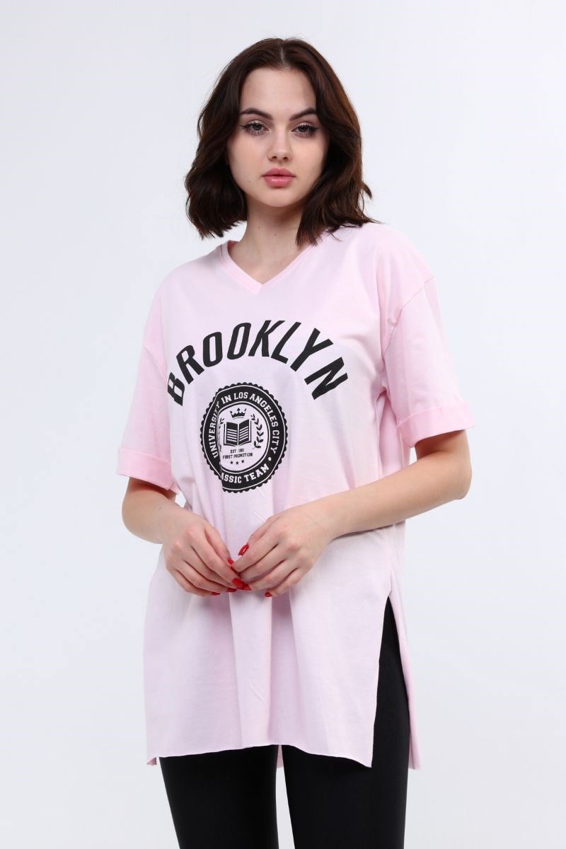 Tshirt Kadın Önü Baskılı Yırtmaçlı T-Shirt Pembe