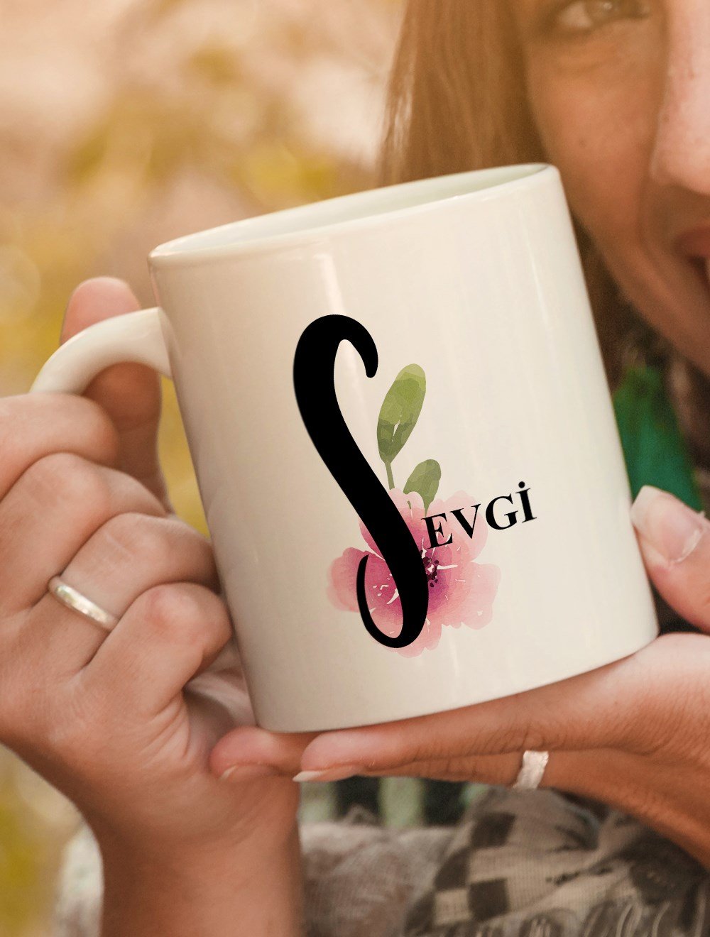 Harfli KupalarS BAŞ HARFLİ ÇİÇEK TASARIM KUPA