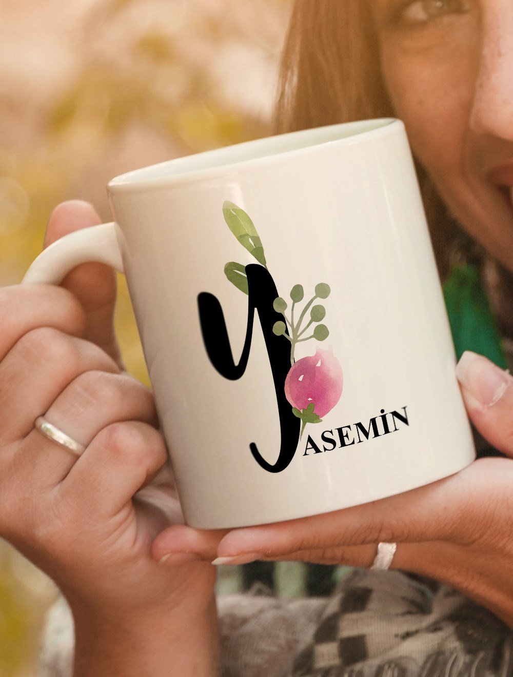 Harfli KupalarY BAŞ HARFLİ ÇİÇEK TASARIM KUPA