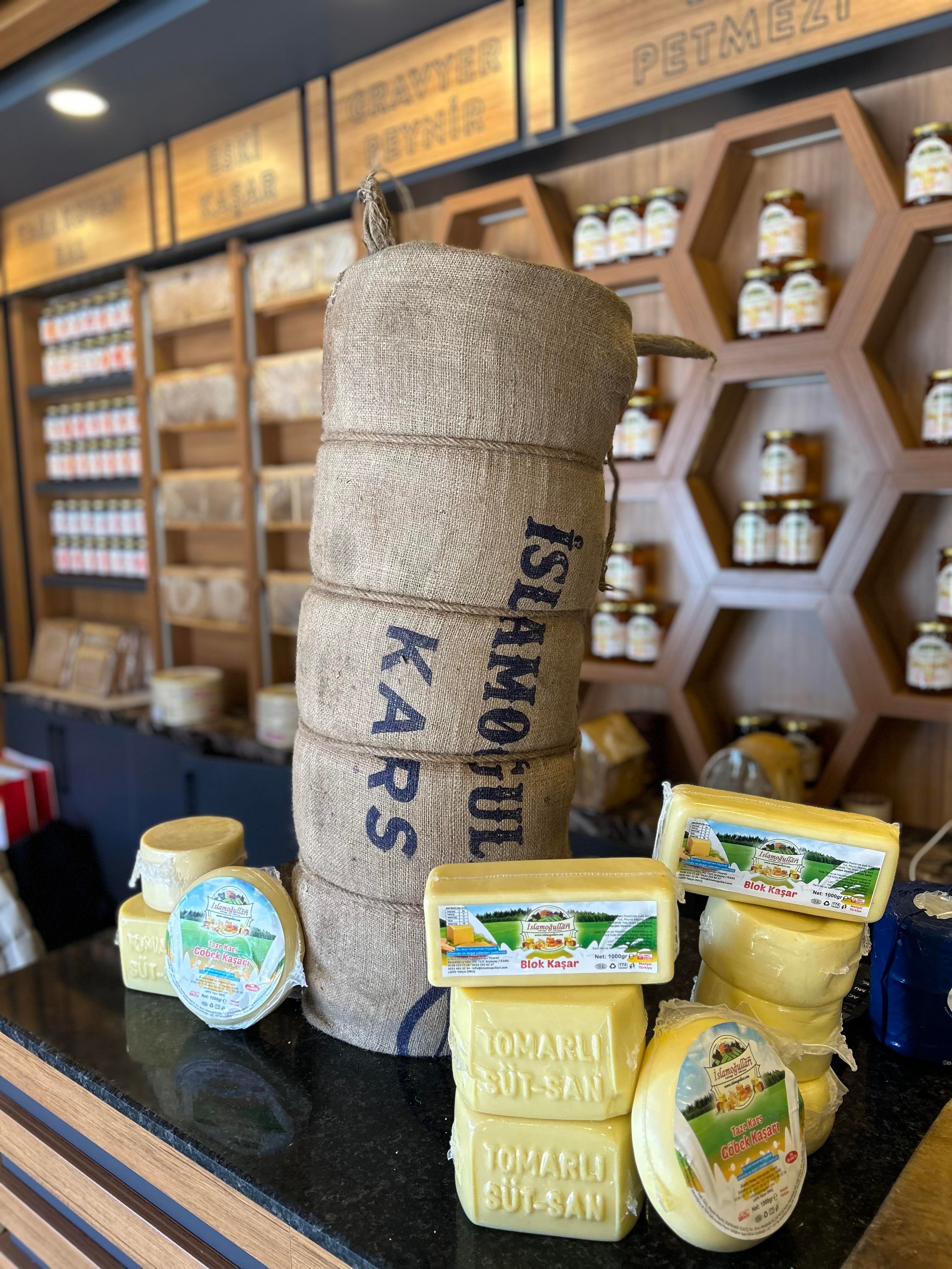 Kars Eski Kaşar 65 Kg Çuval