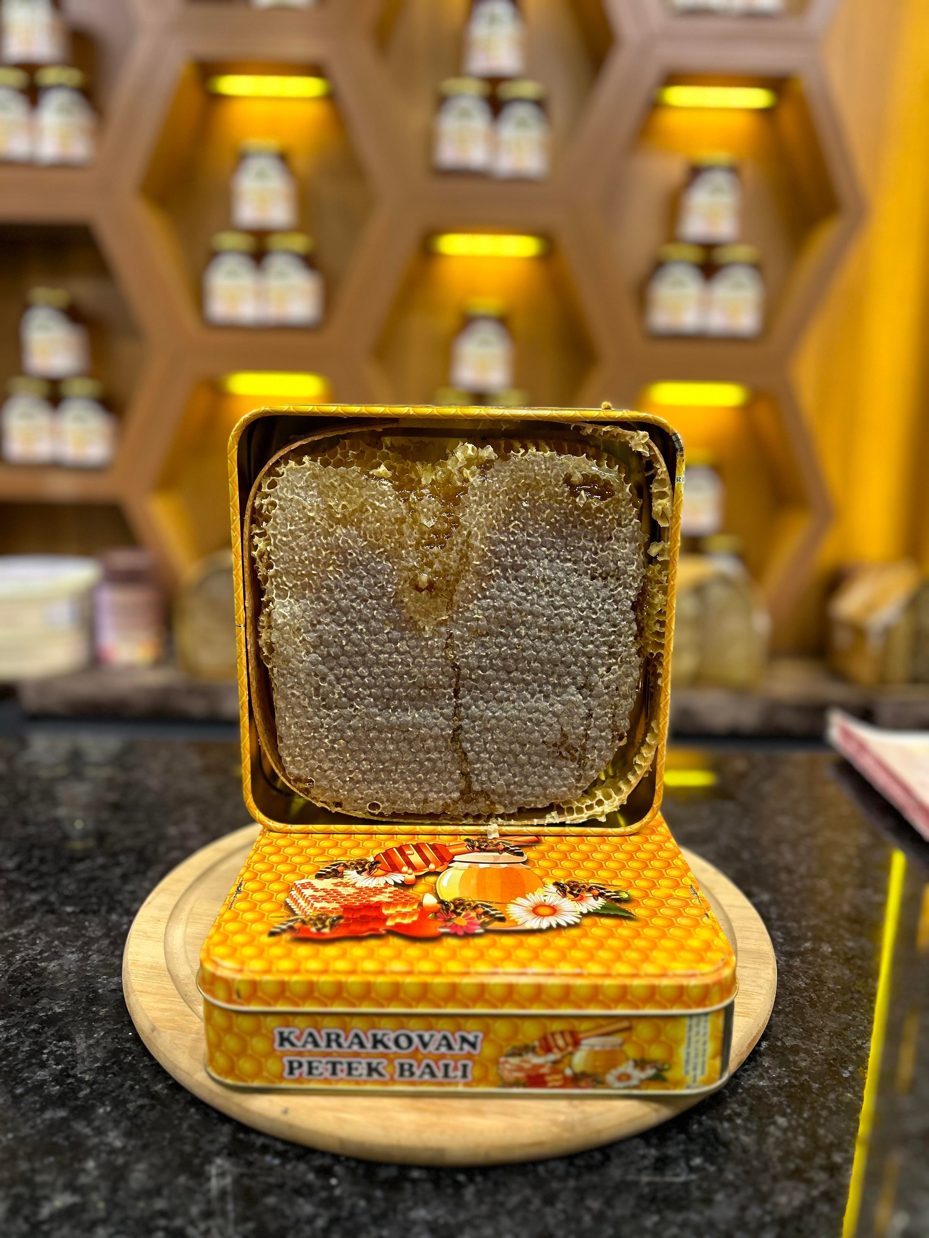 Kars Karakovan Balı 1 Kg İle 1,500 Kg Arası