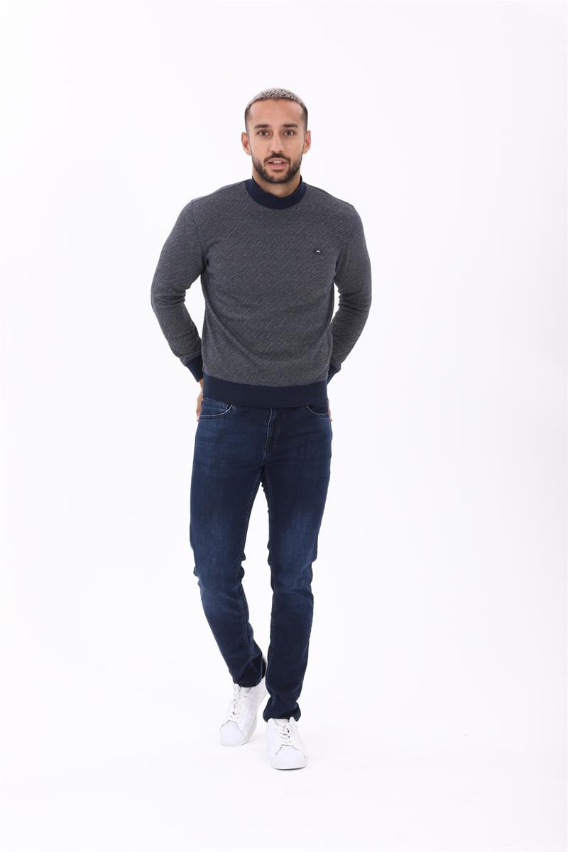 Balıkçı Yaka Sweatshirt