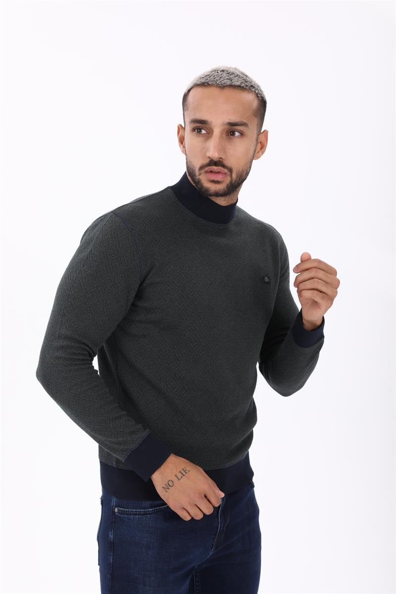 Balıkçı Yaka Sweatshirt