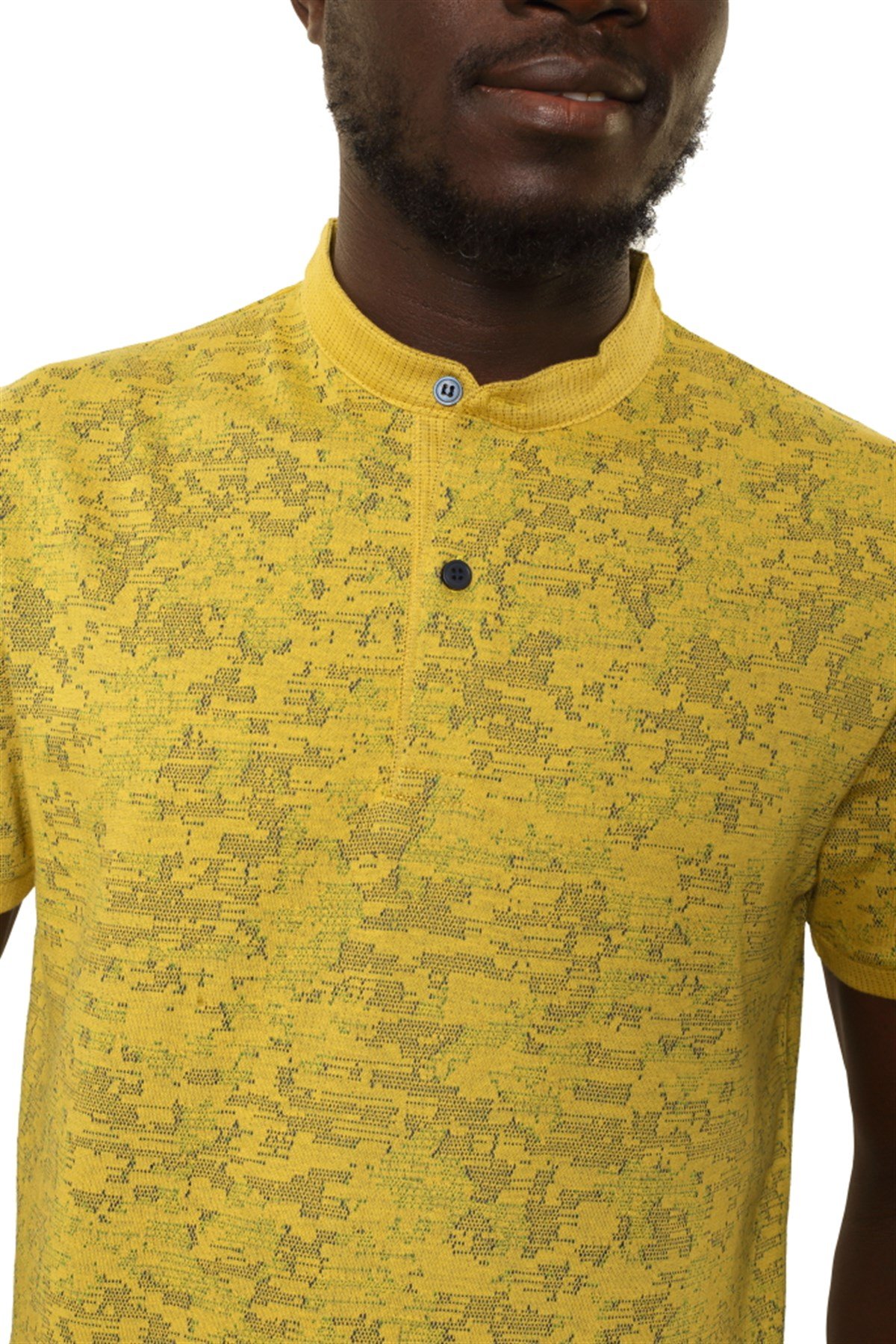 Hakim Yaka T-Shirt 