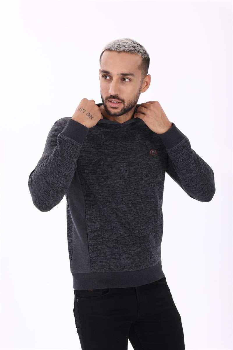 Kapşonlu Sweatshirt