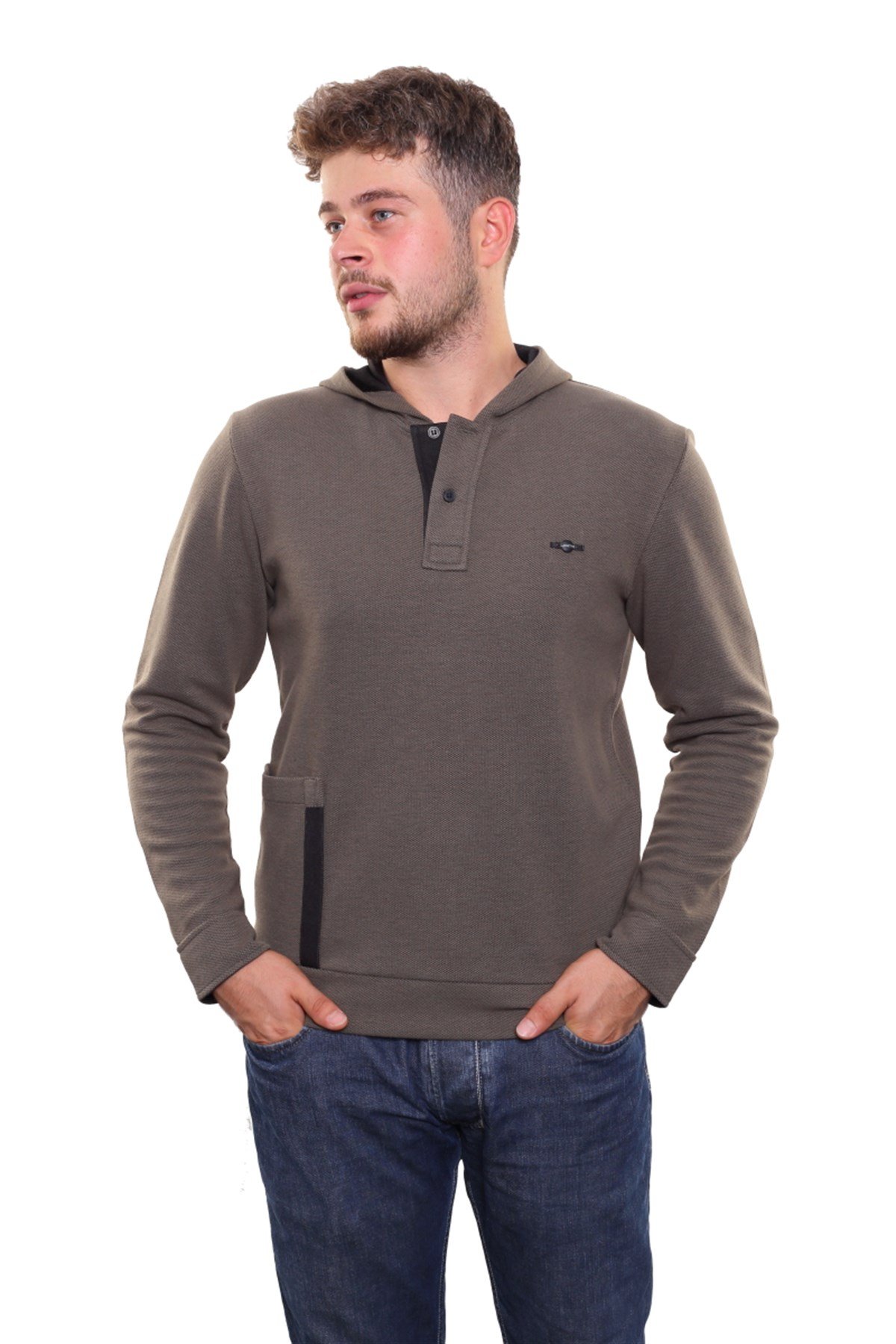 Yakası Düğmeli Kapüşonlu Sweatshirt 