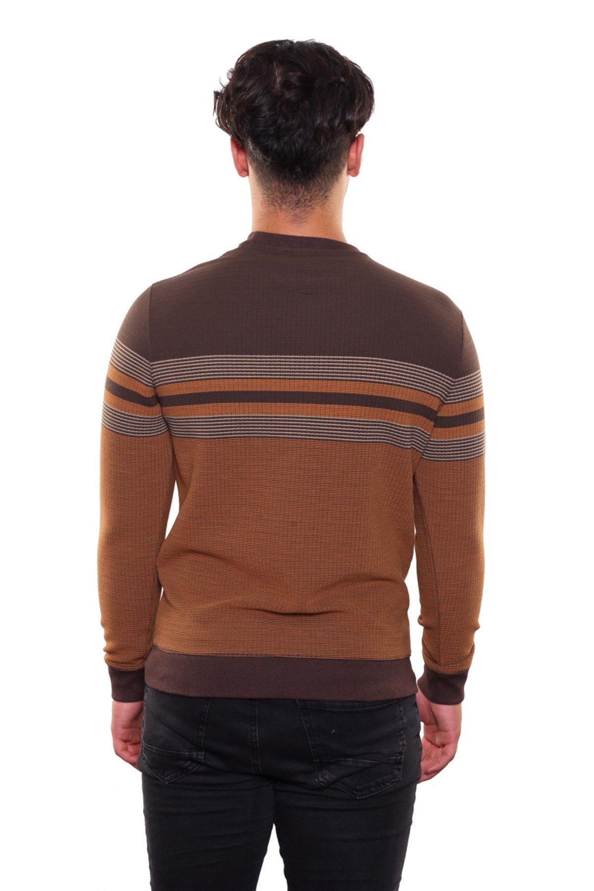 Yuvarlak Yaka Sweatshirt 