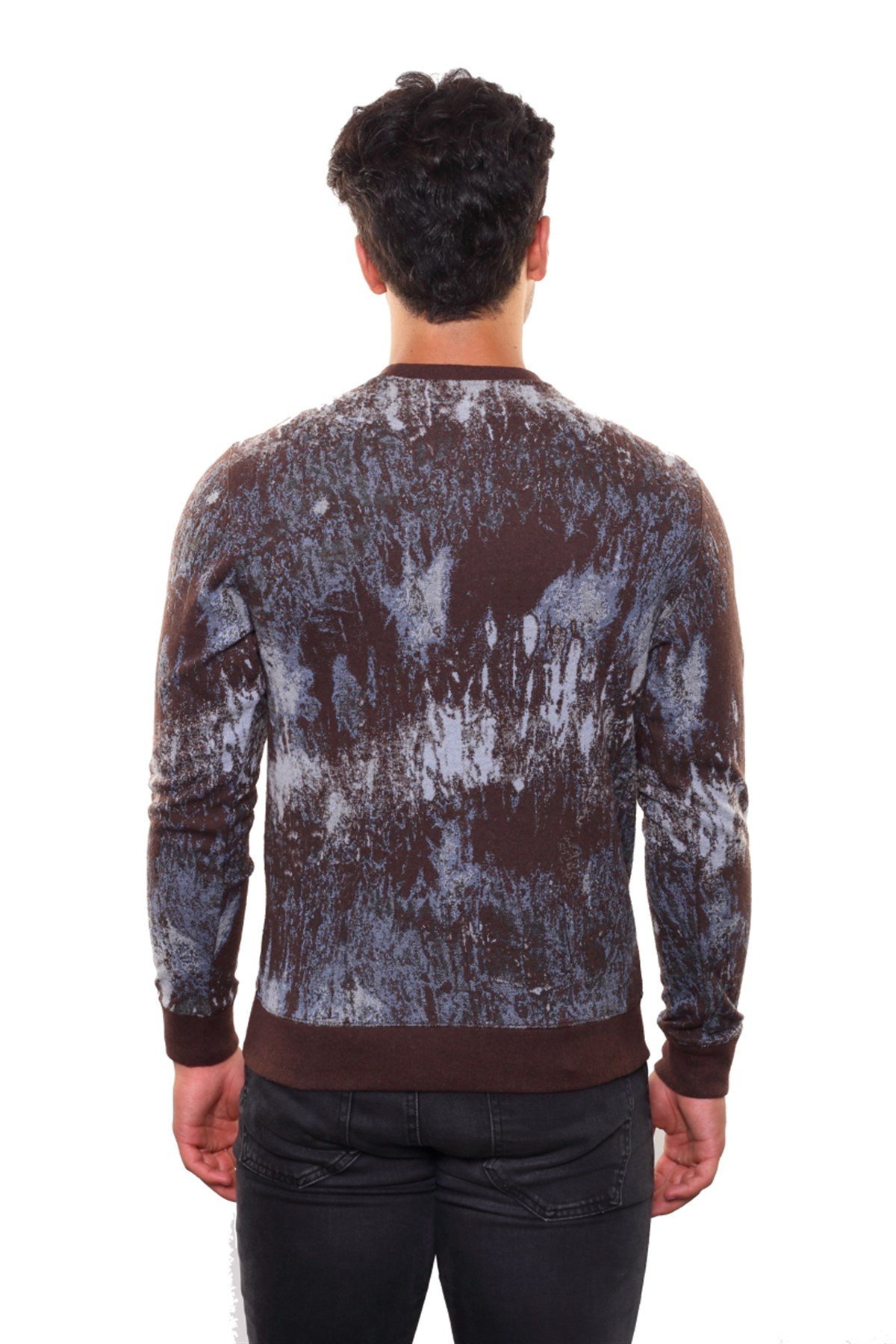 Yuvarlak Yaka Sweatshirt 