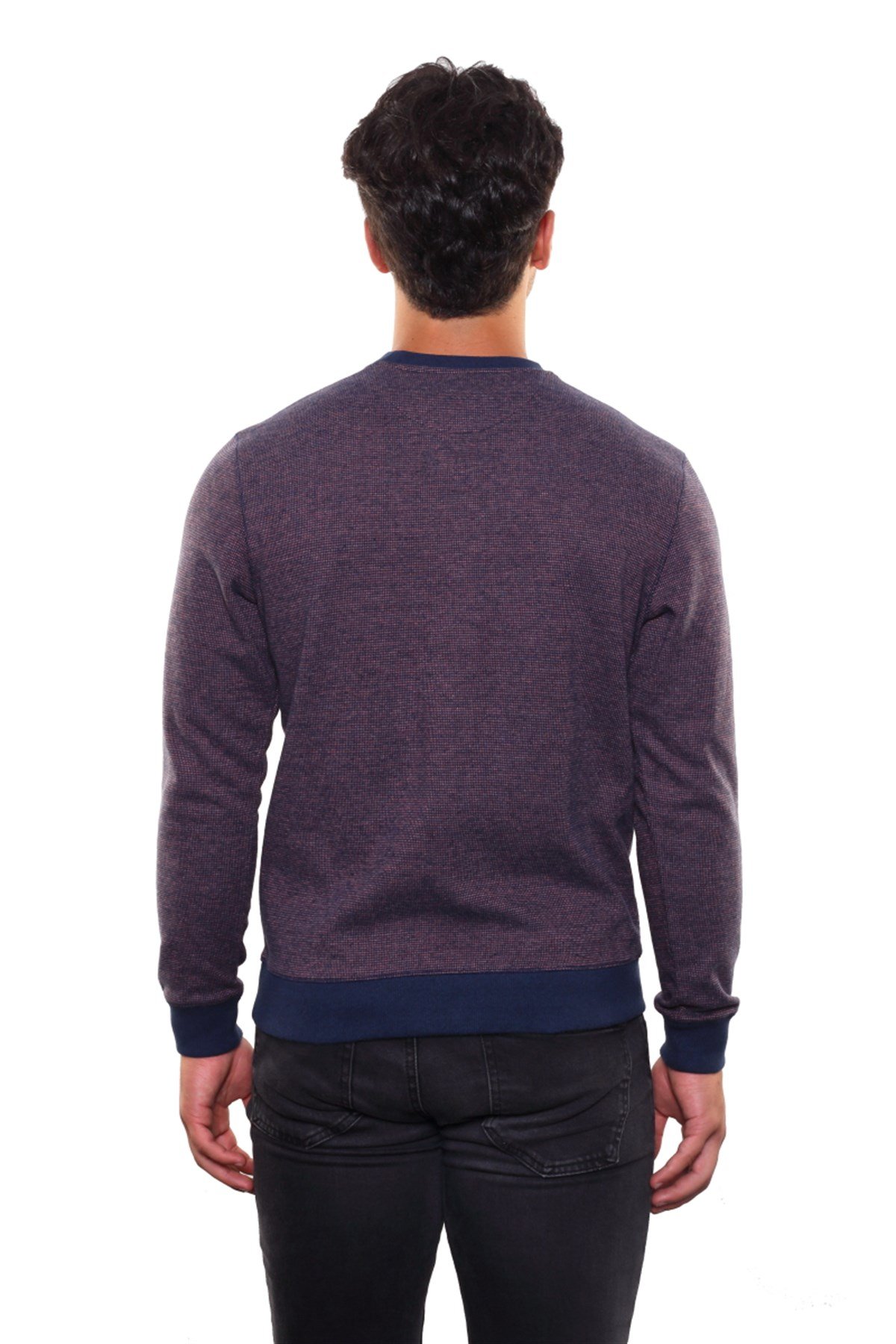 Yuvarlak Yaka Sweatshirt 