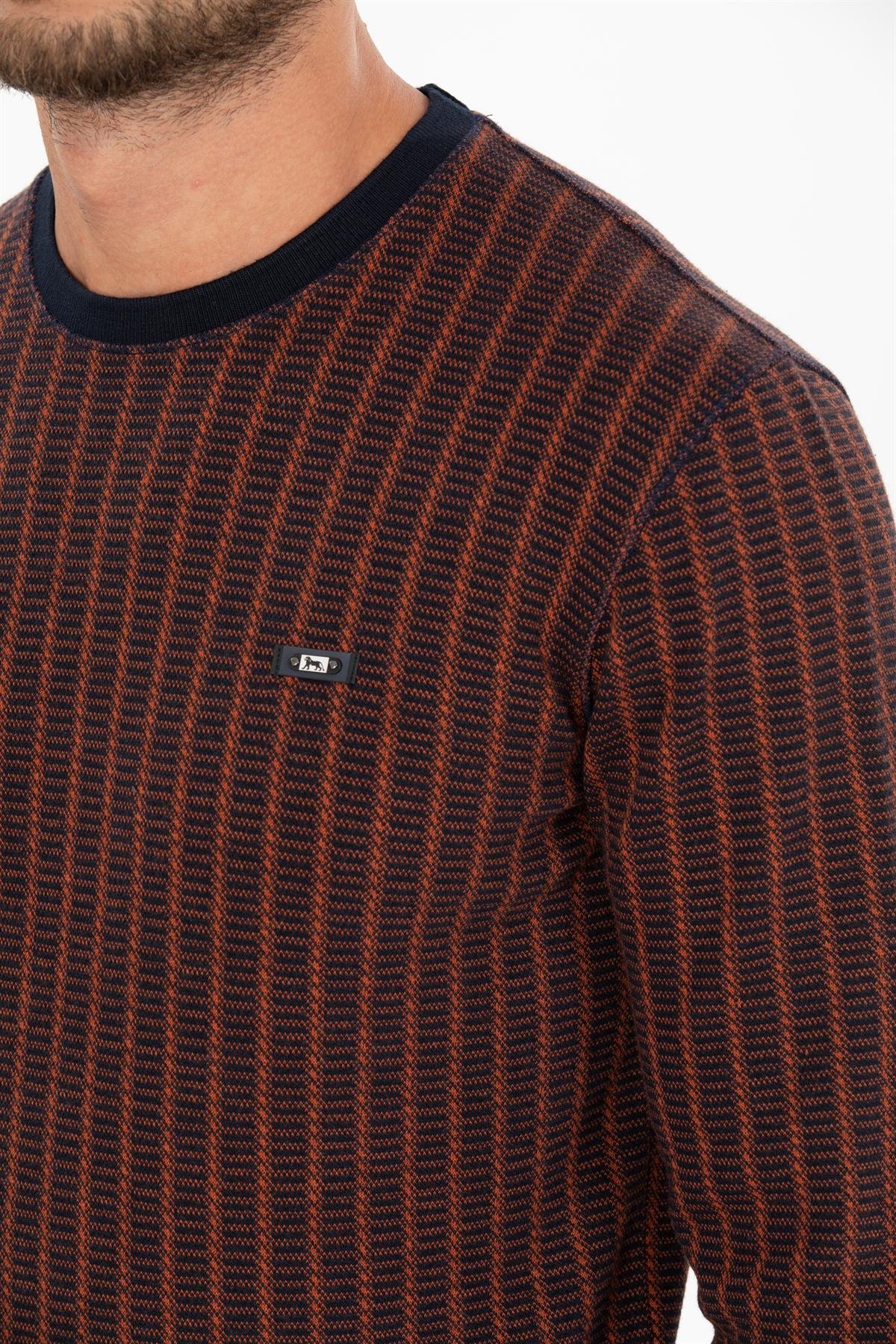 Yuvarlak Yaka Sweatshirt 