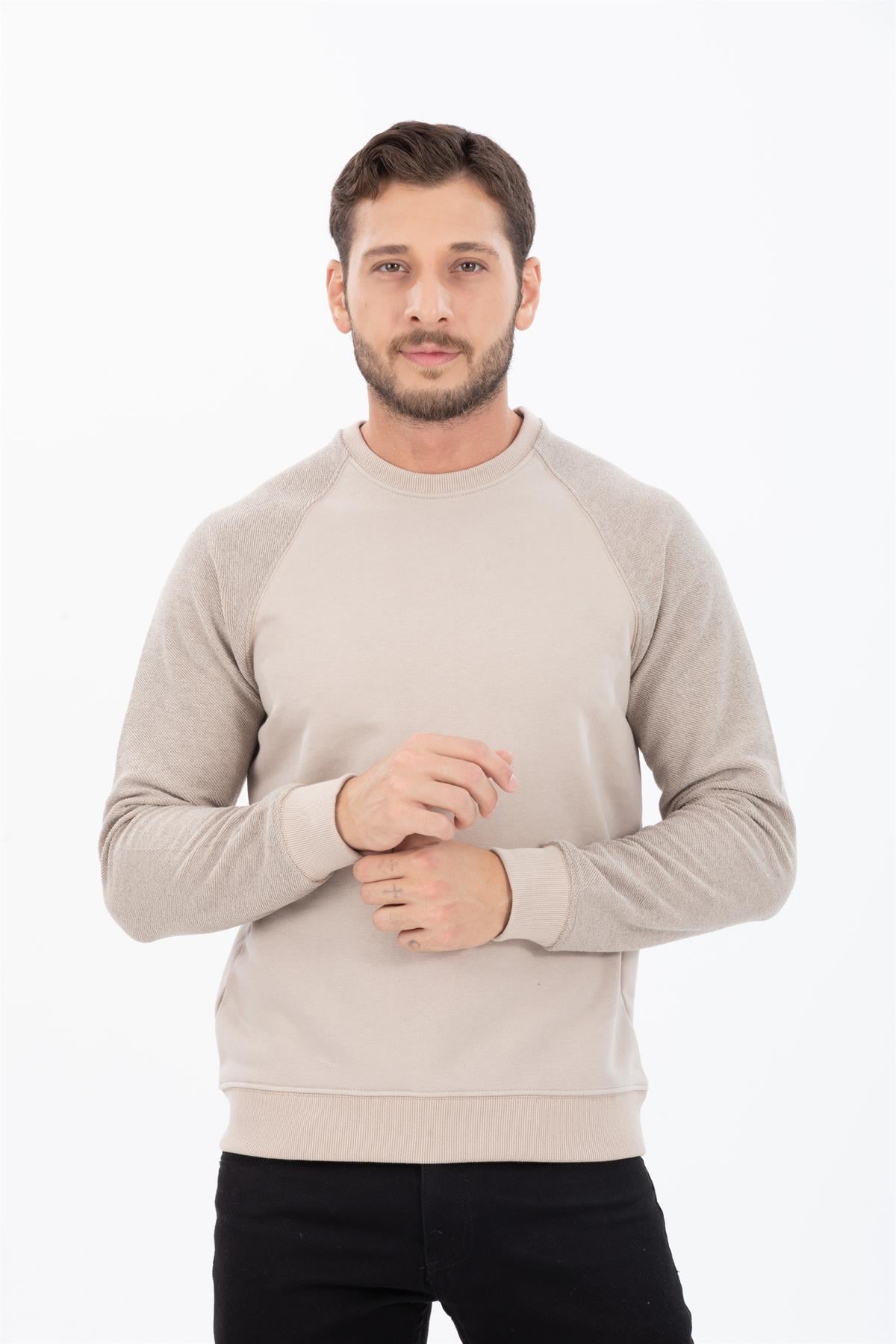 Yuvarlak Yaka Sweatshirt 