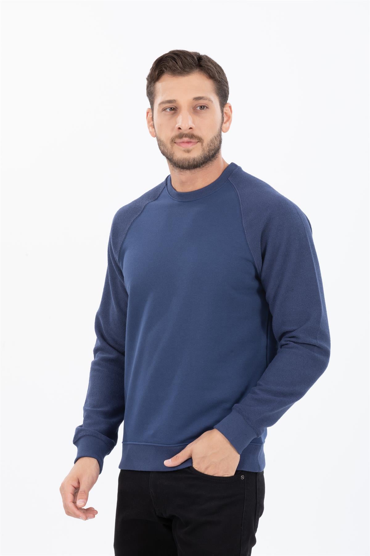 Yuvarlak Yaka Sweatshirt 