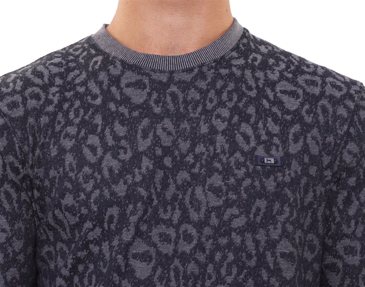 Yuvarlak Yaka Sweatshirt 