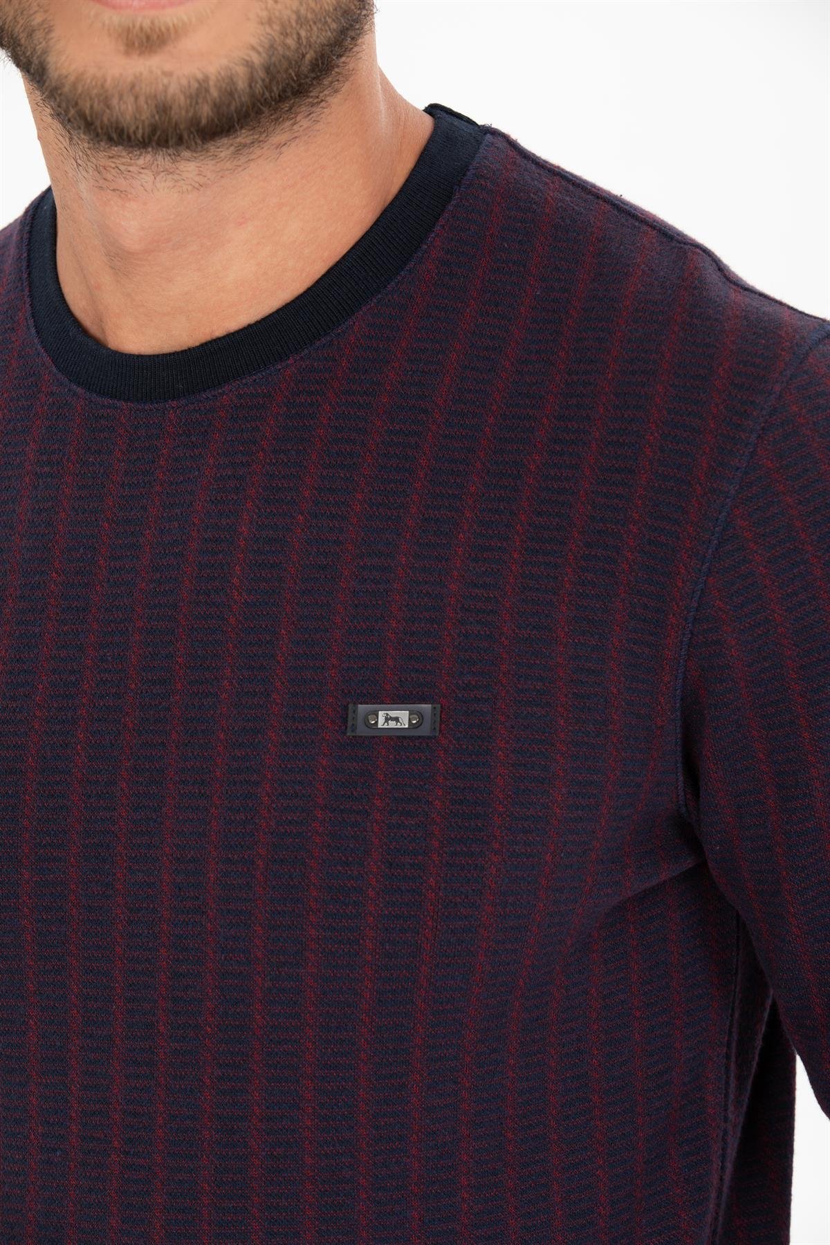 Yuvarlak Yaka Sweatshirt 