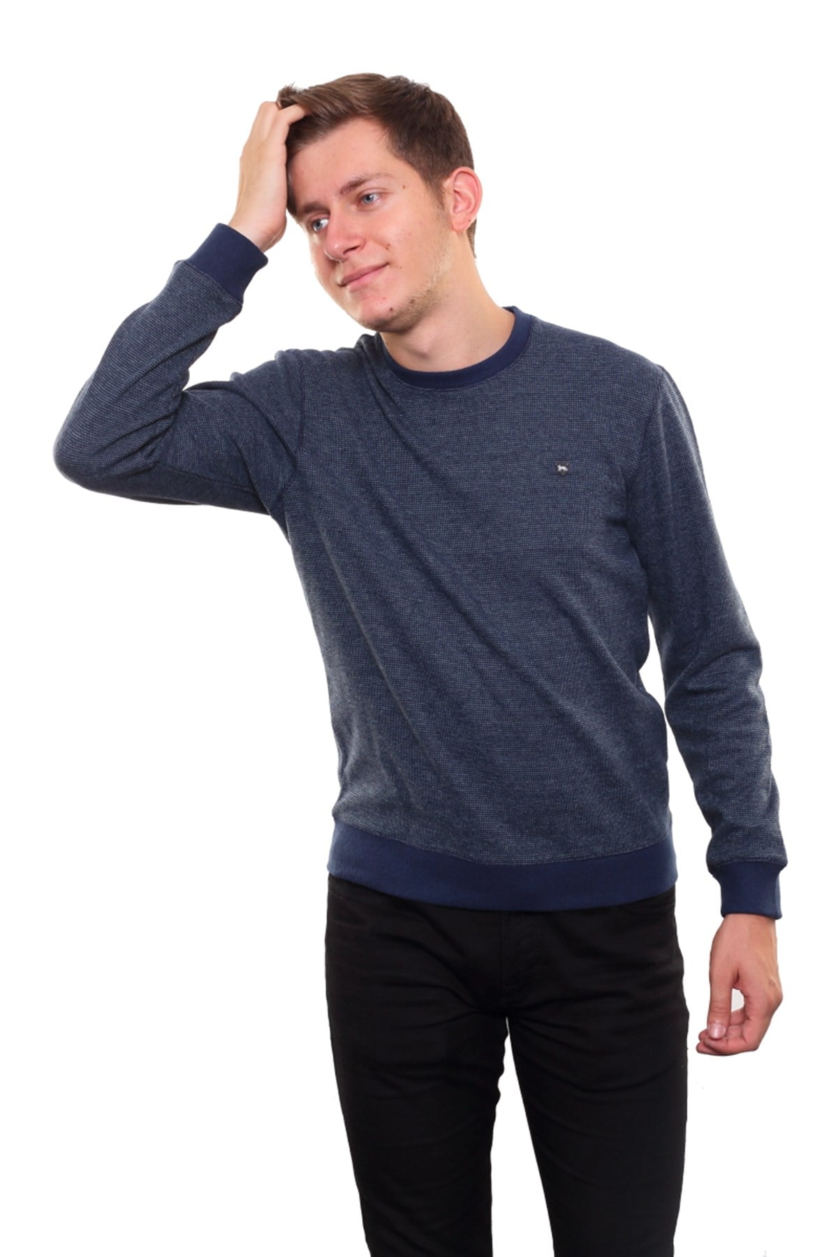 Yuvarlak Yaka Sweatshirt 