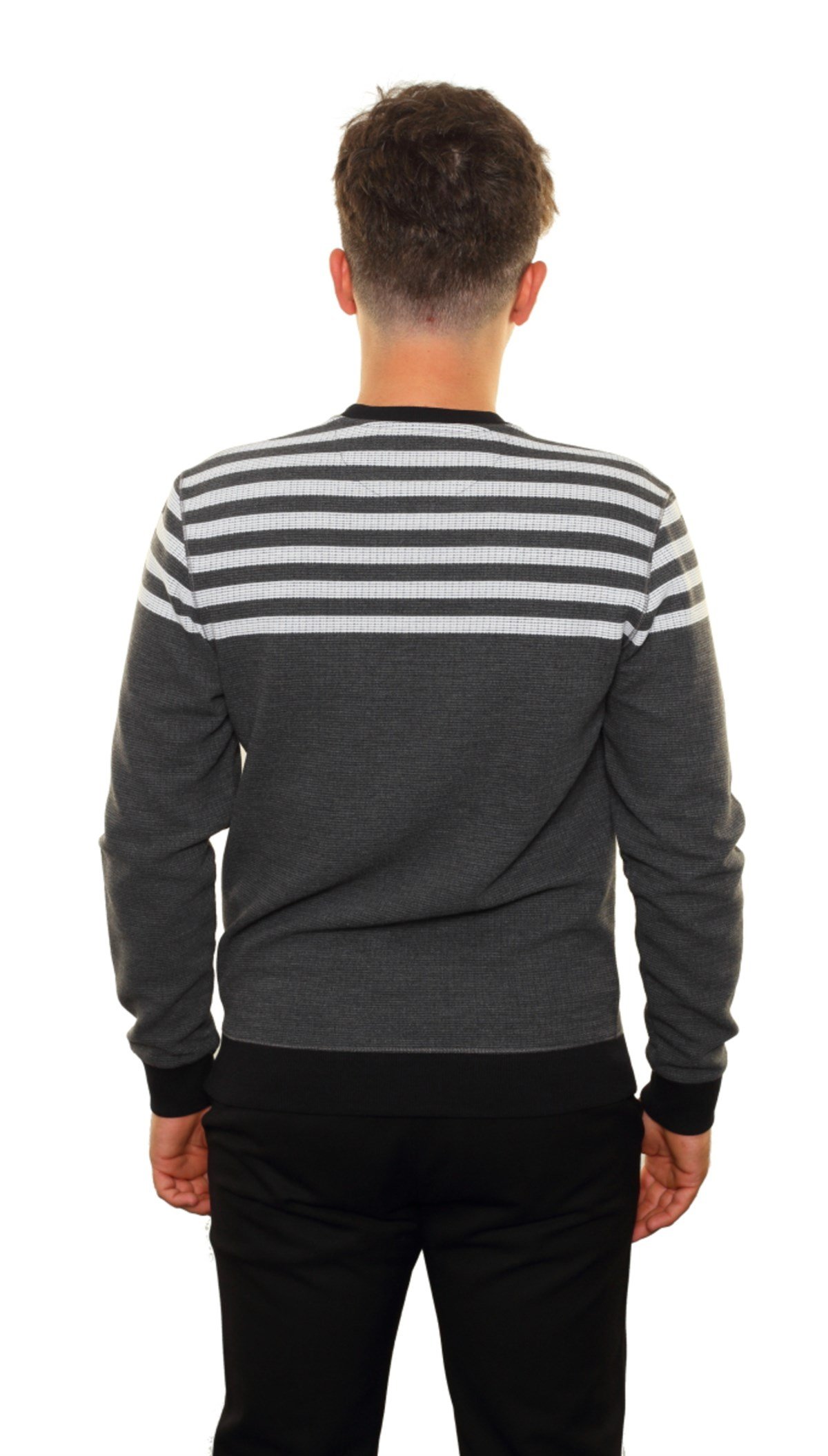 Yuvarlak Yaka Sweatshirt 