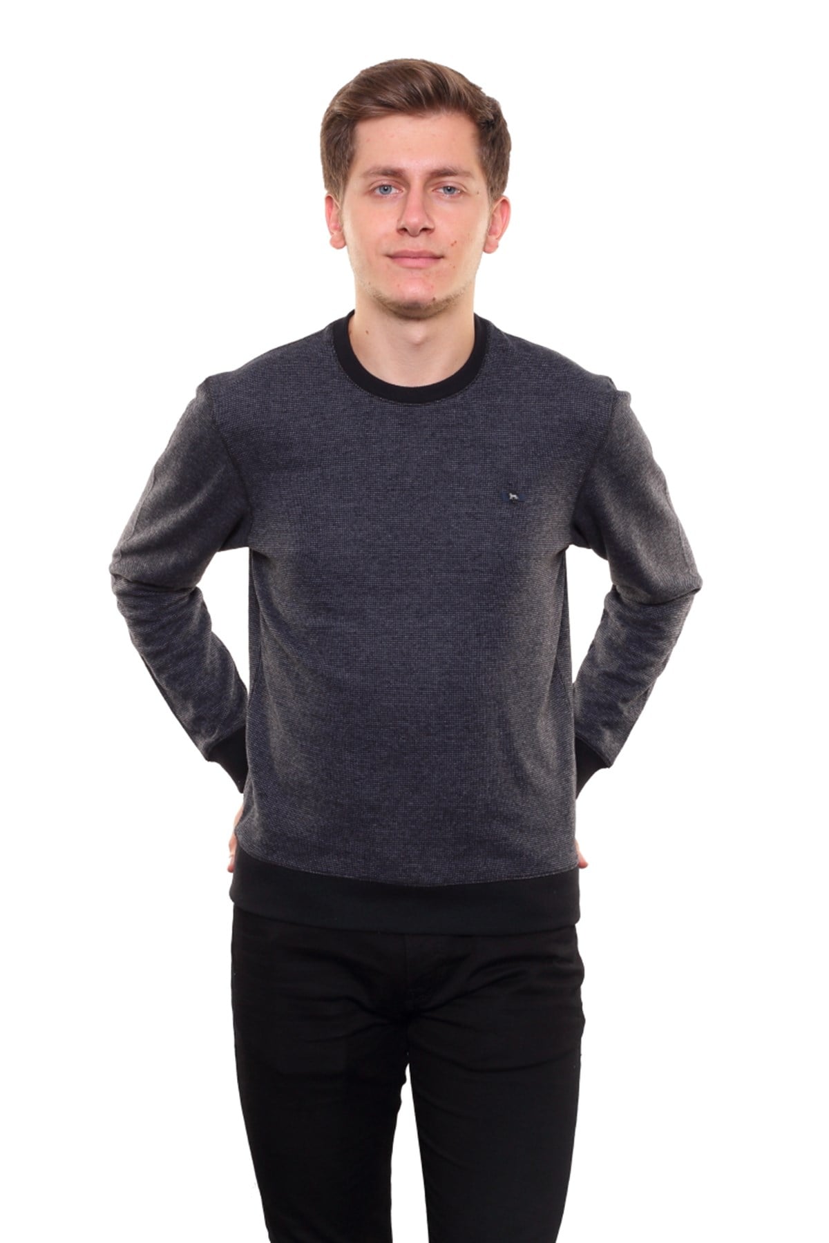 Yuvarlak Yaka Sweatshirt 