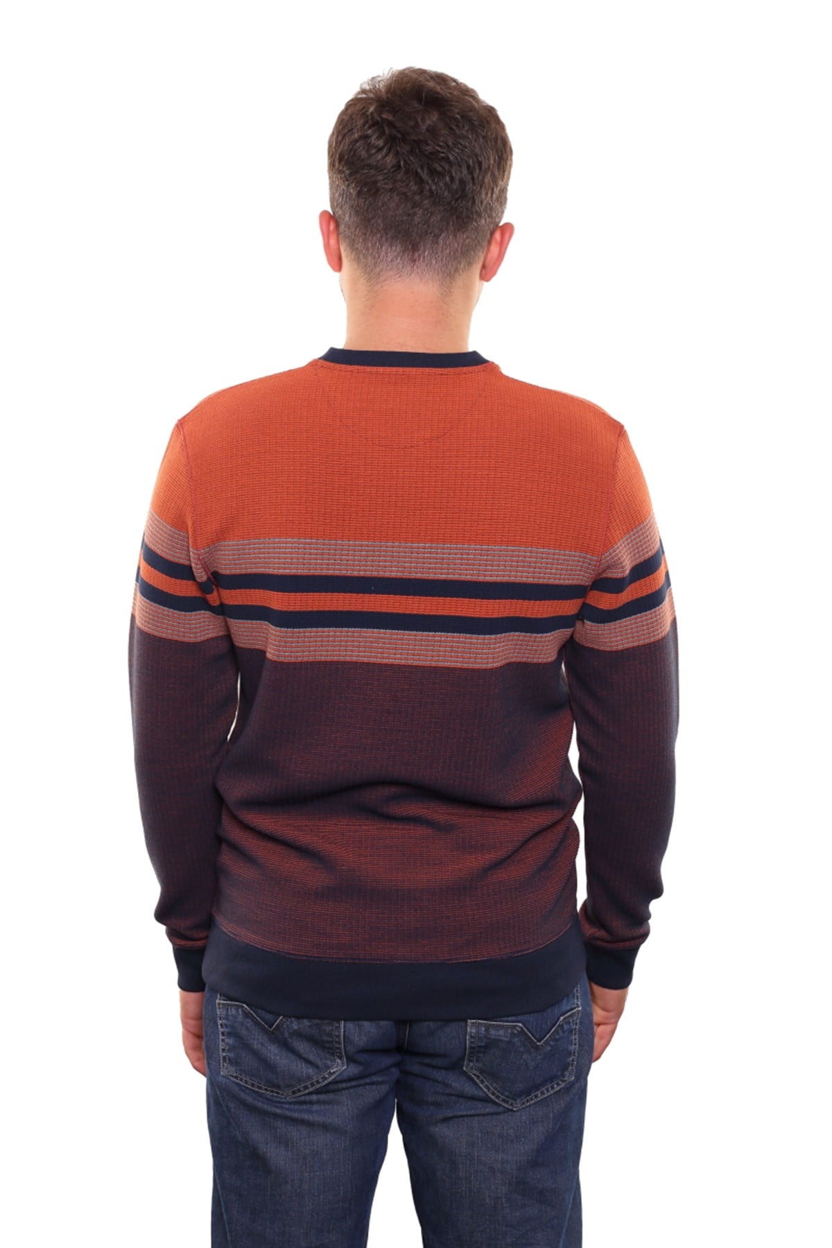 Yuvarlak Yaka Sweatshirt 