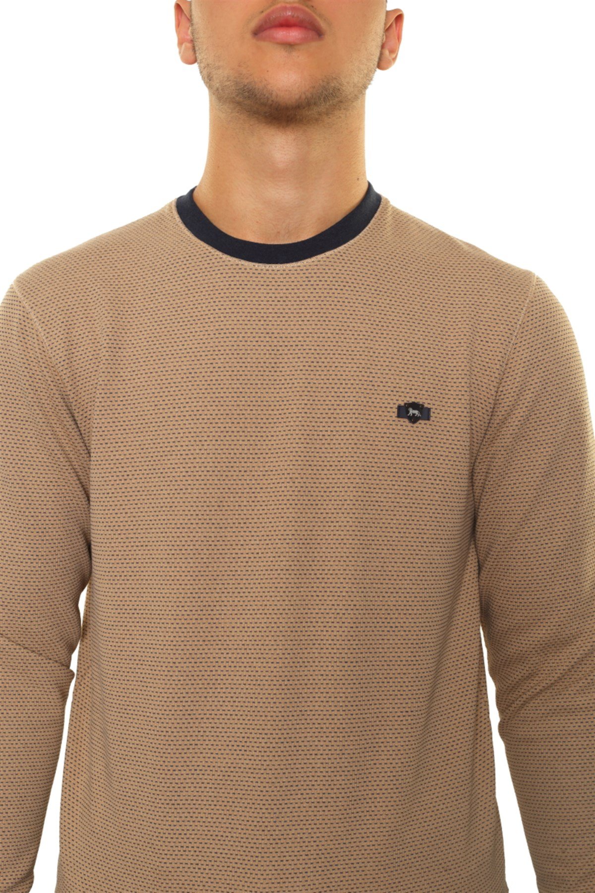 Yuvarlak Yaka Sweatshirt 