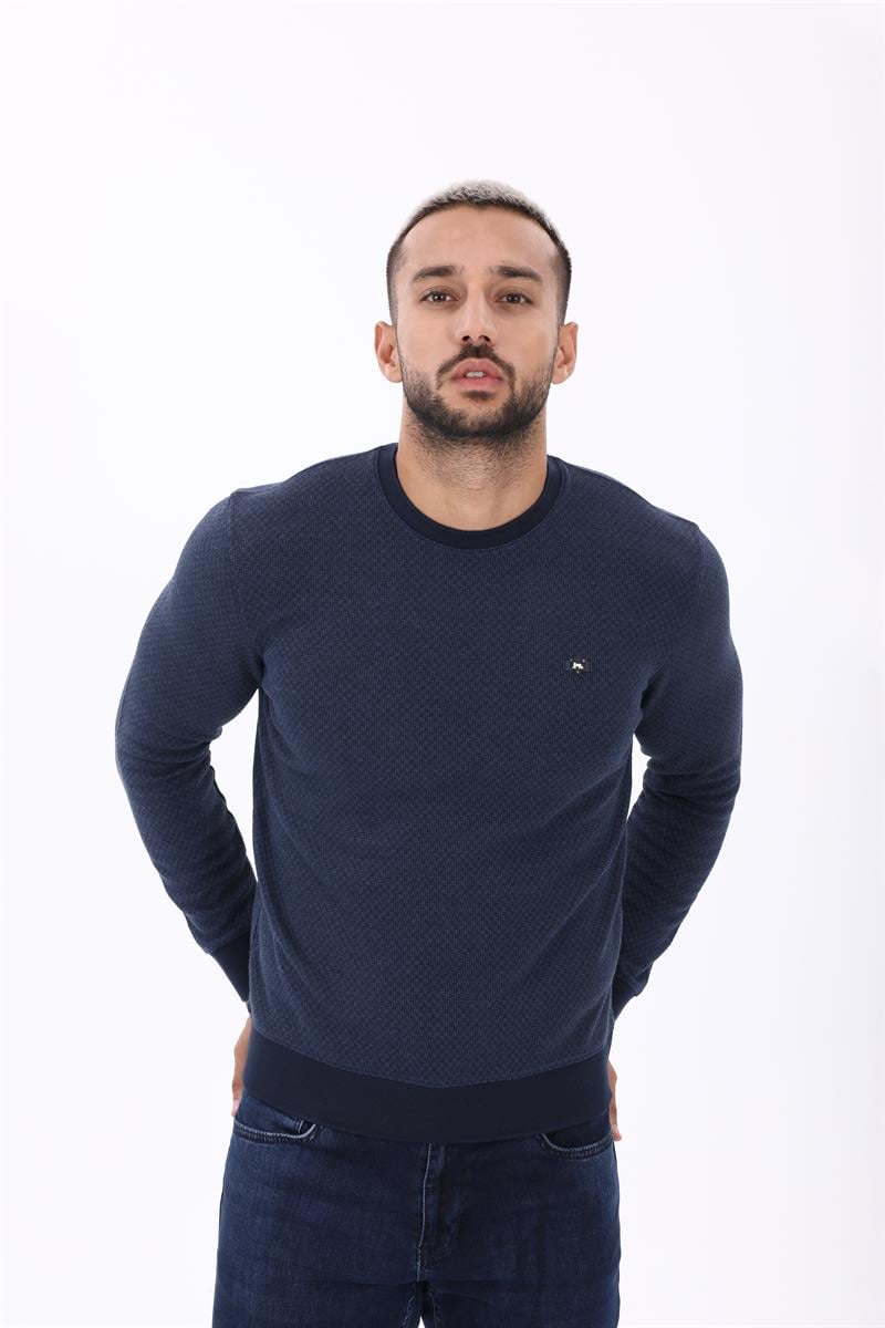 Yuvarlak Yaka Sweatshirt 