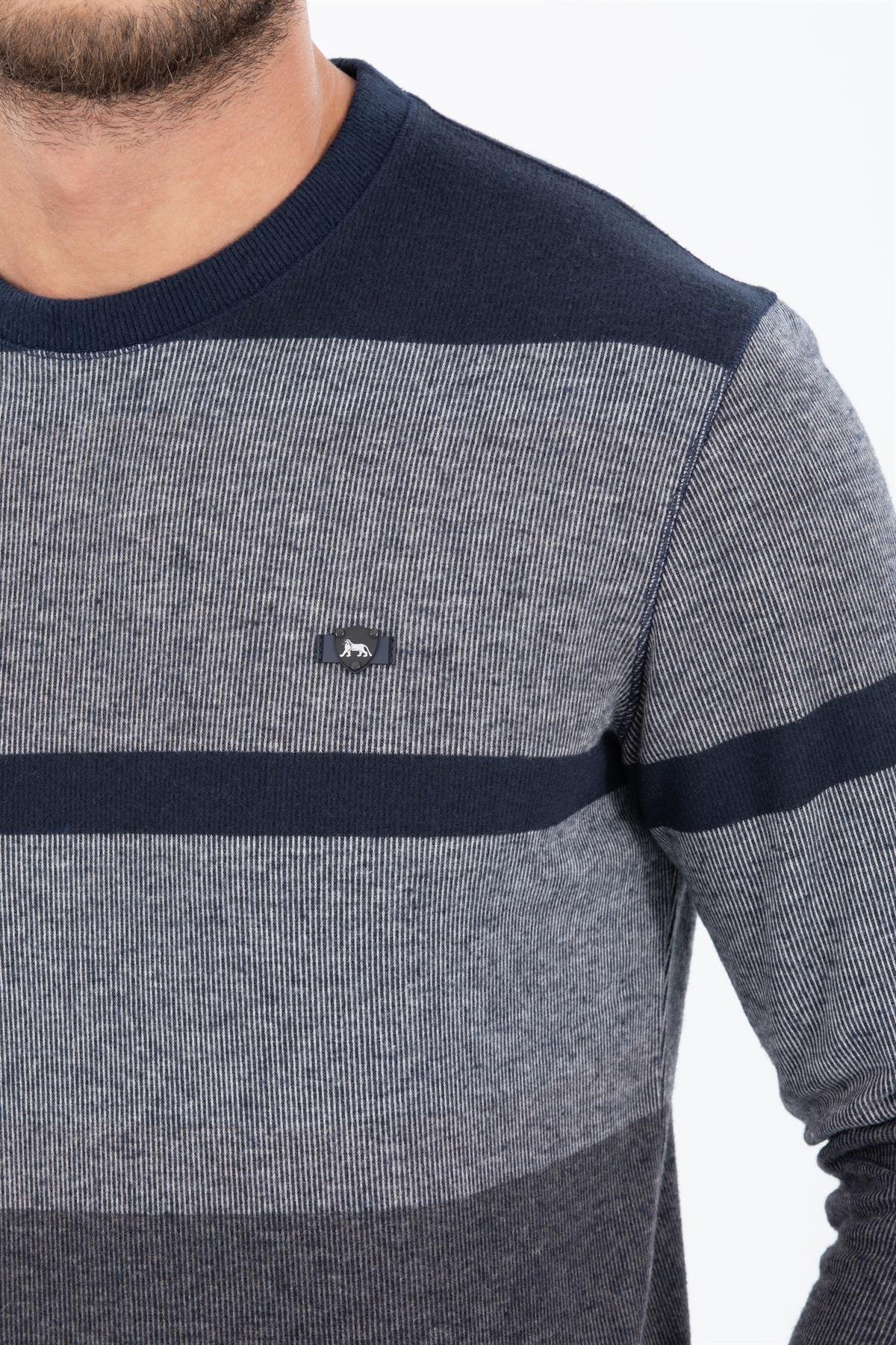 Yuvarlak Yaka Sweatshirt 