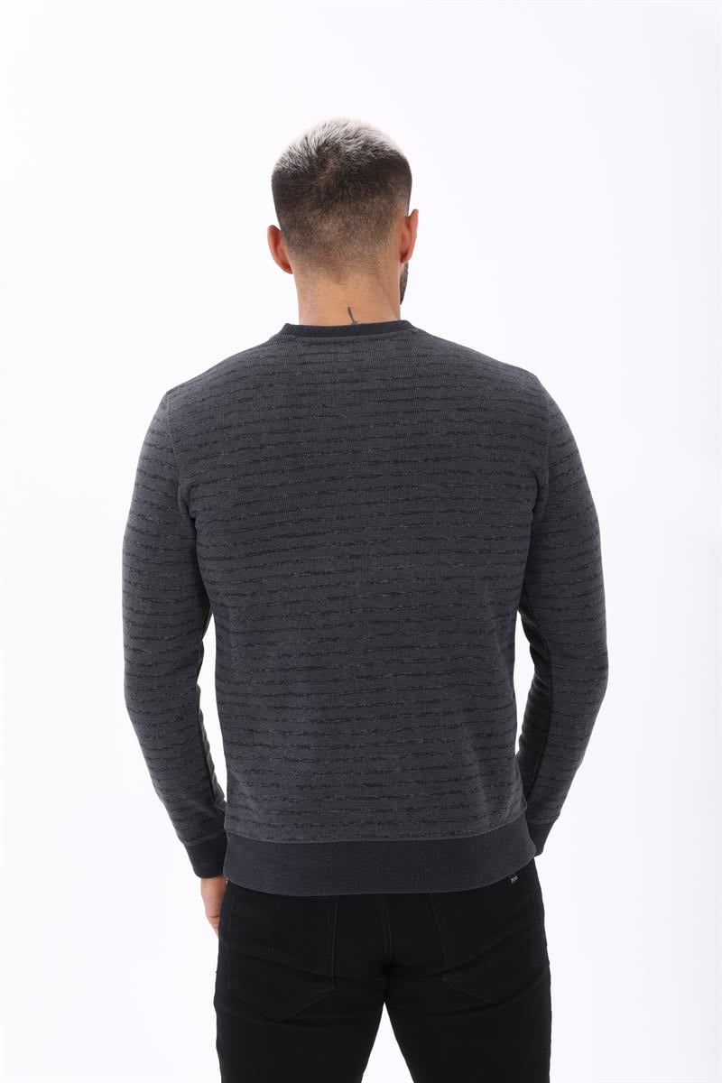 Yuvarlak Yaka Sweatshirt 