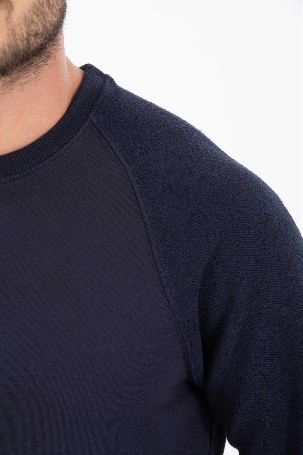Yuvarlak Yaka Sweatshirt 