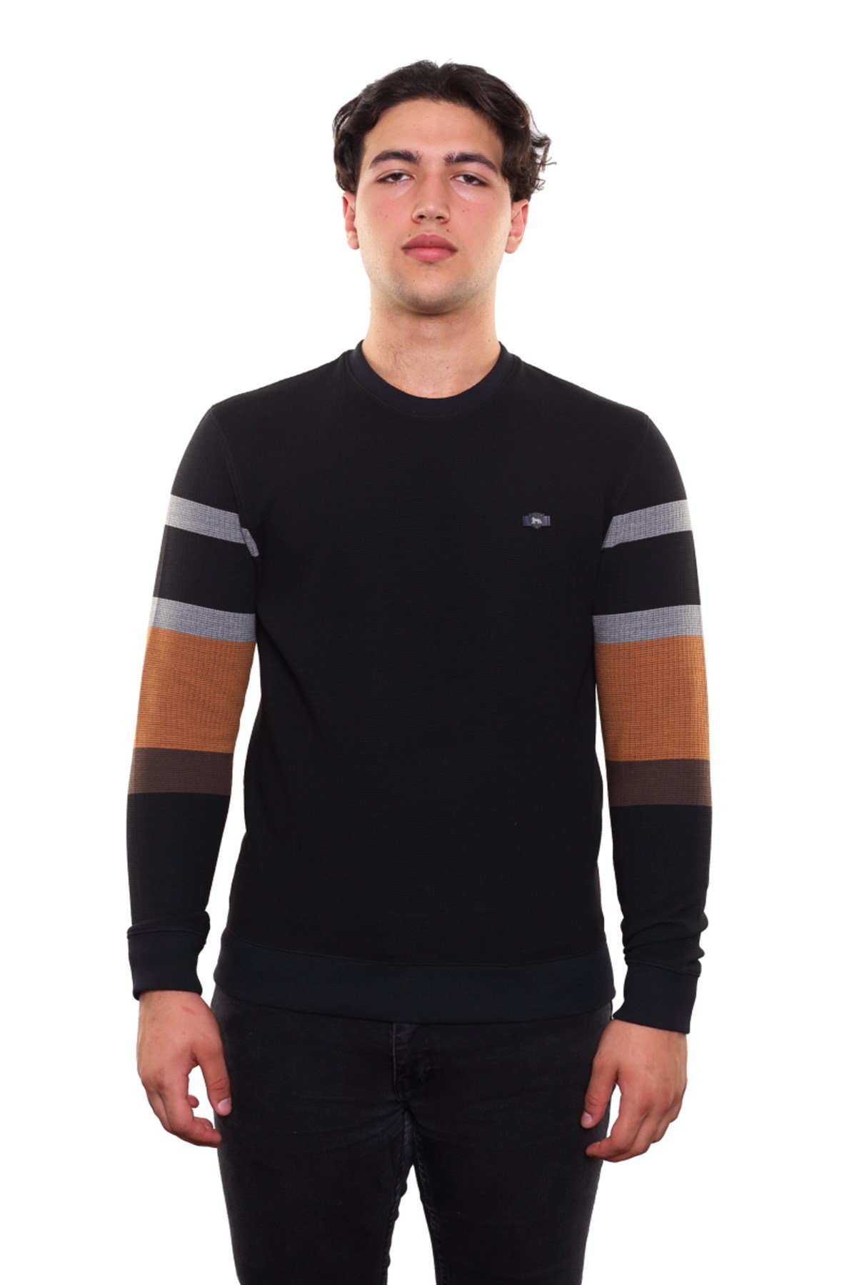 Yuvarlak Yaka Sweatshirt 
