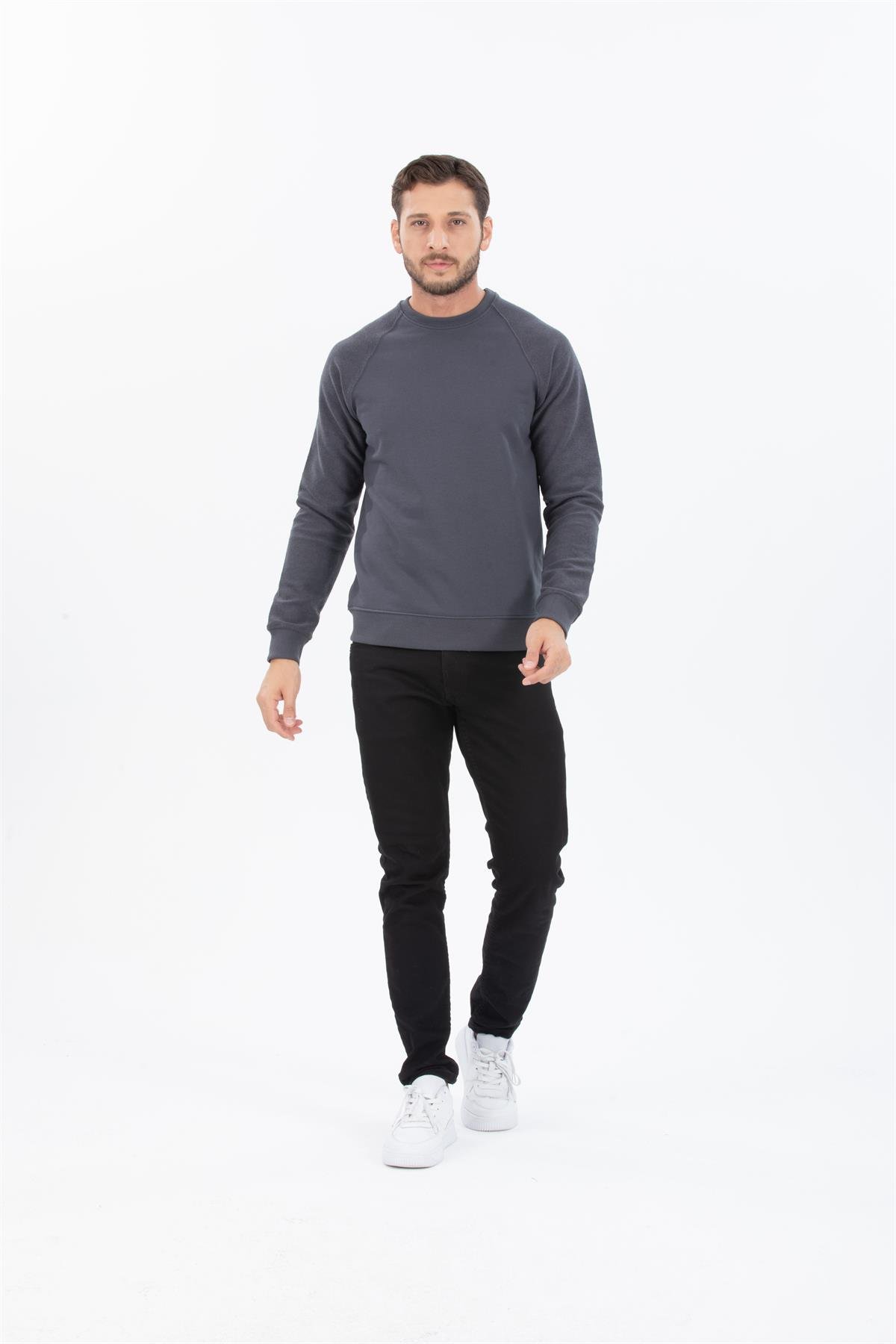 Yuvarlak Yaka Sweatshirt 