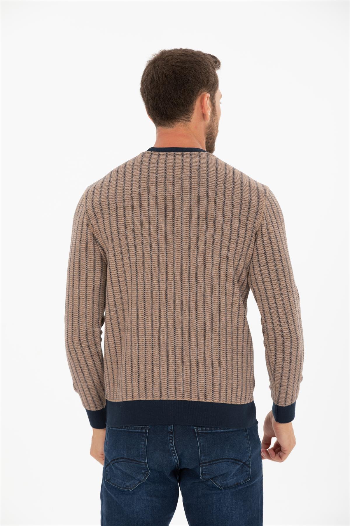 Yuvarlak Yaka Sweatshirt 
