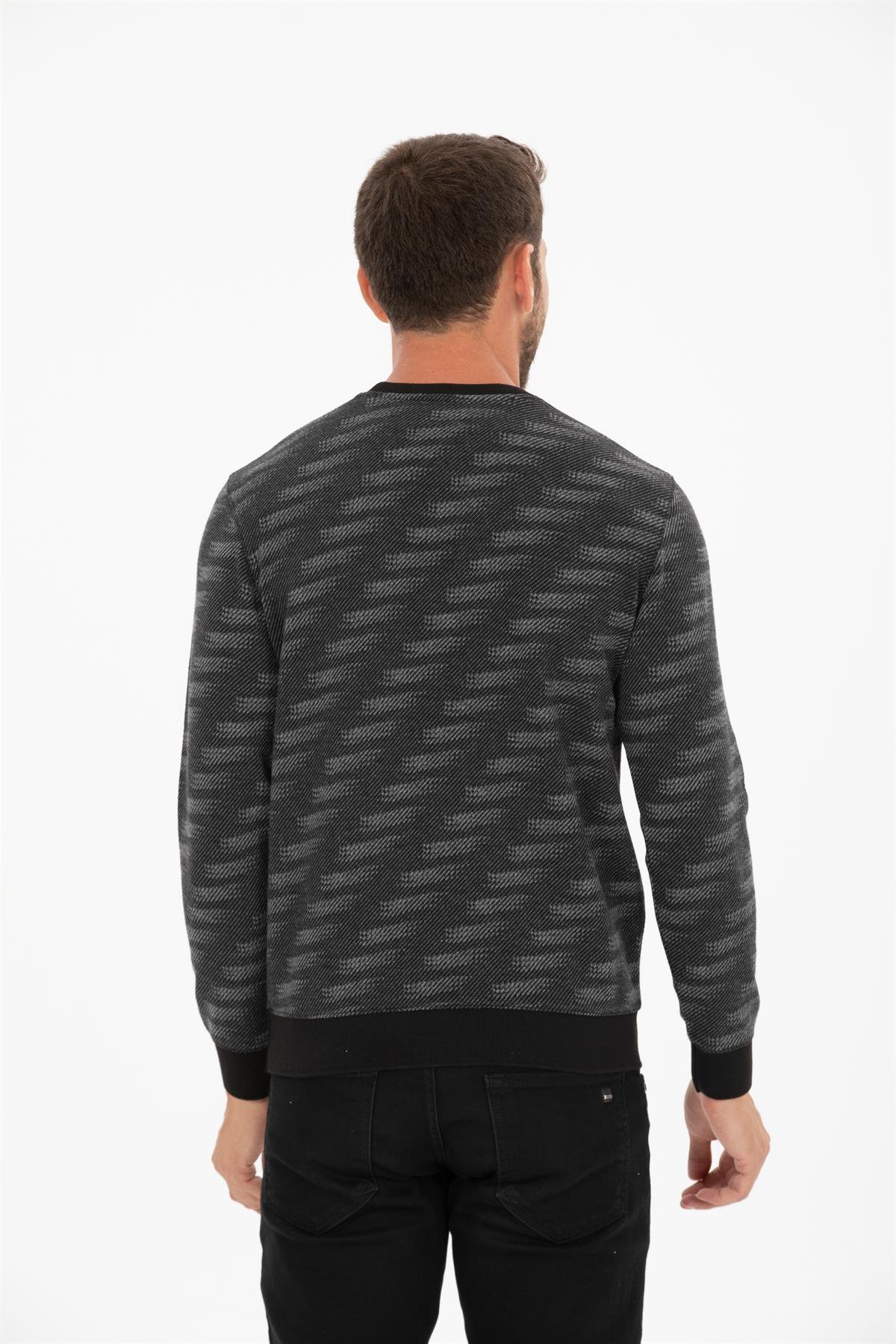 Yuvarlak Yaka Sweatshirt 