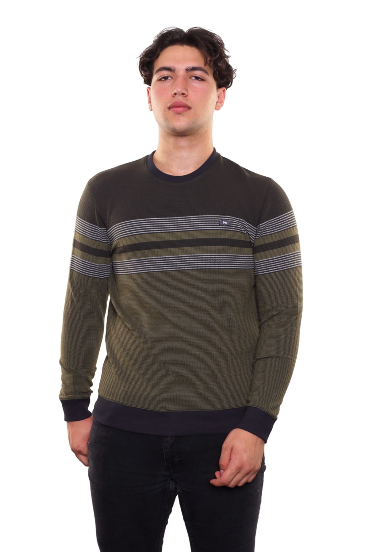 Yuvarlak Yaka Sweatshirt 