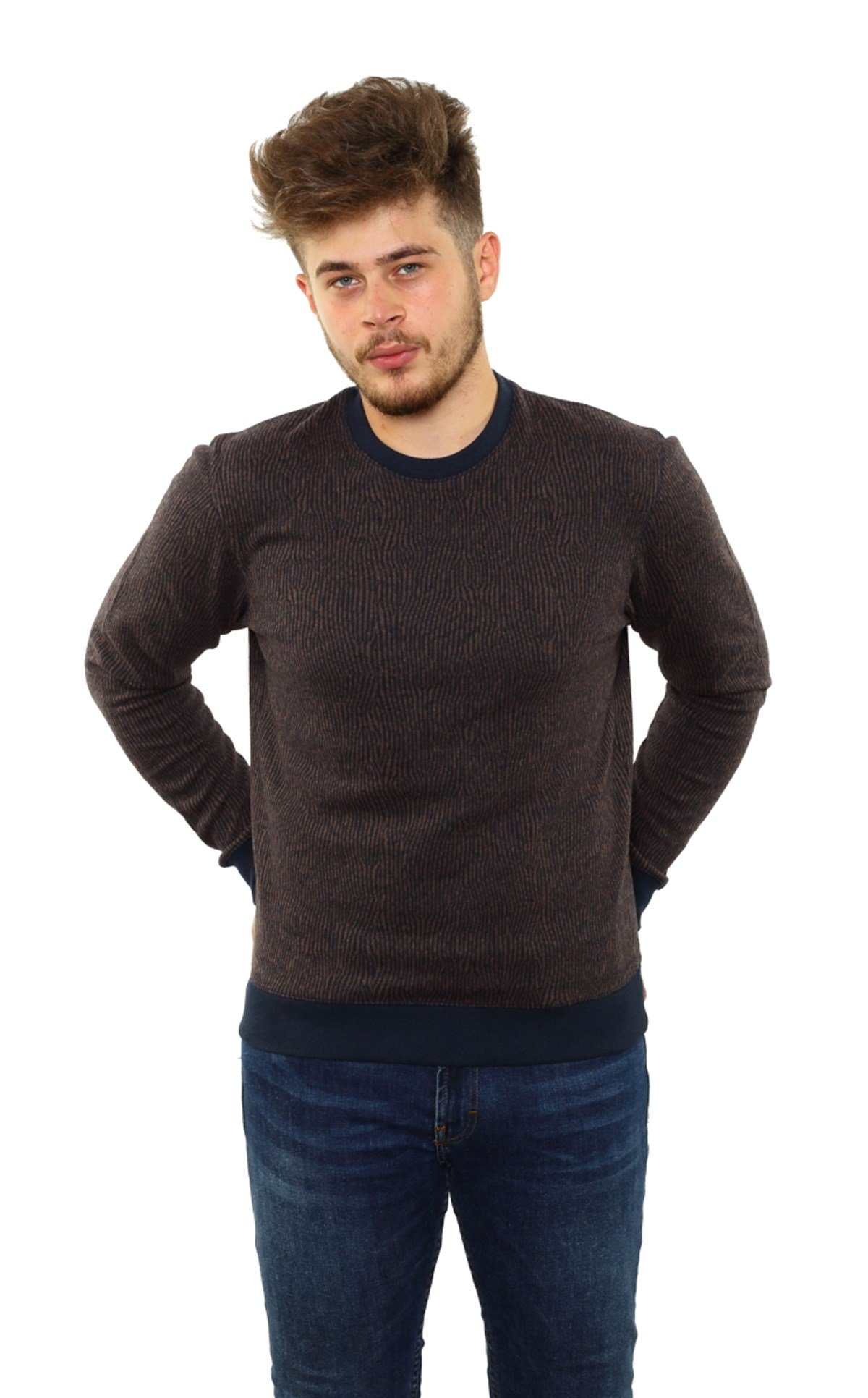 Yuvarlak Yaka Sweatshirt 
