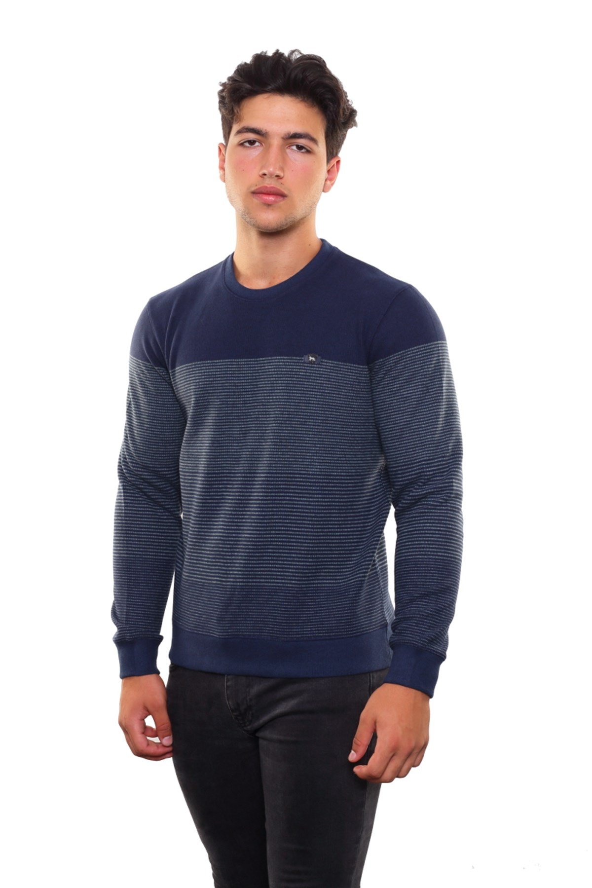 Yuvarlak Yaka Sweatshirt 