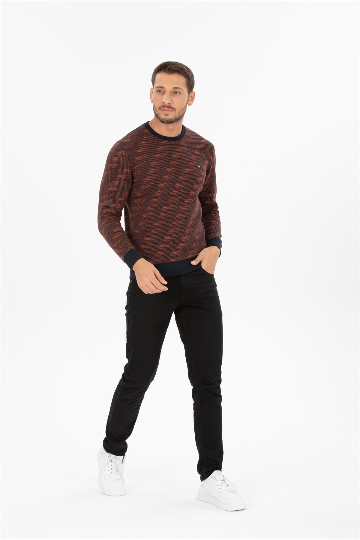 Yuvarlak Yaka Sweatshirt 