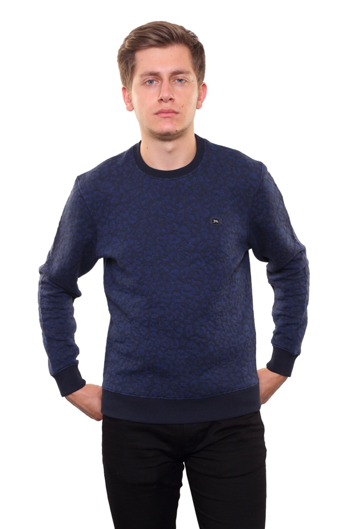 Yuvarlak Yaka Sweatshirt 
