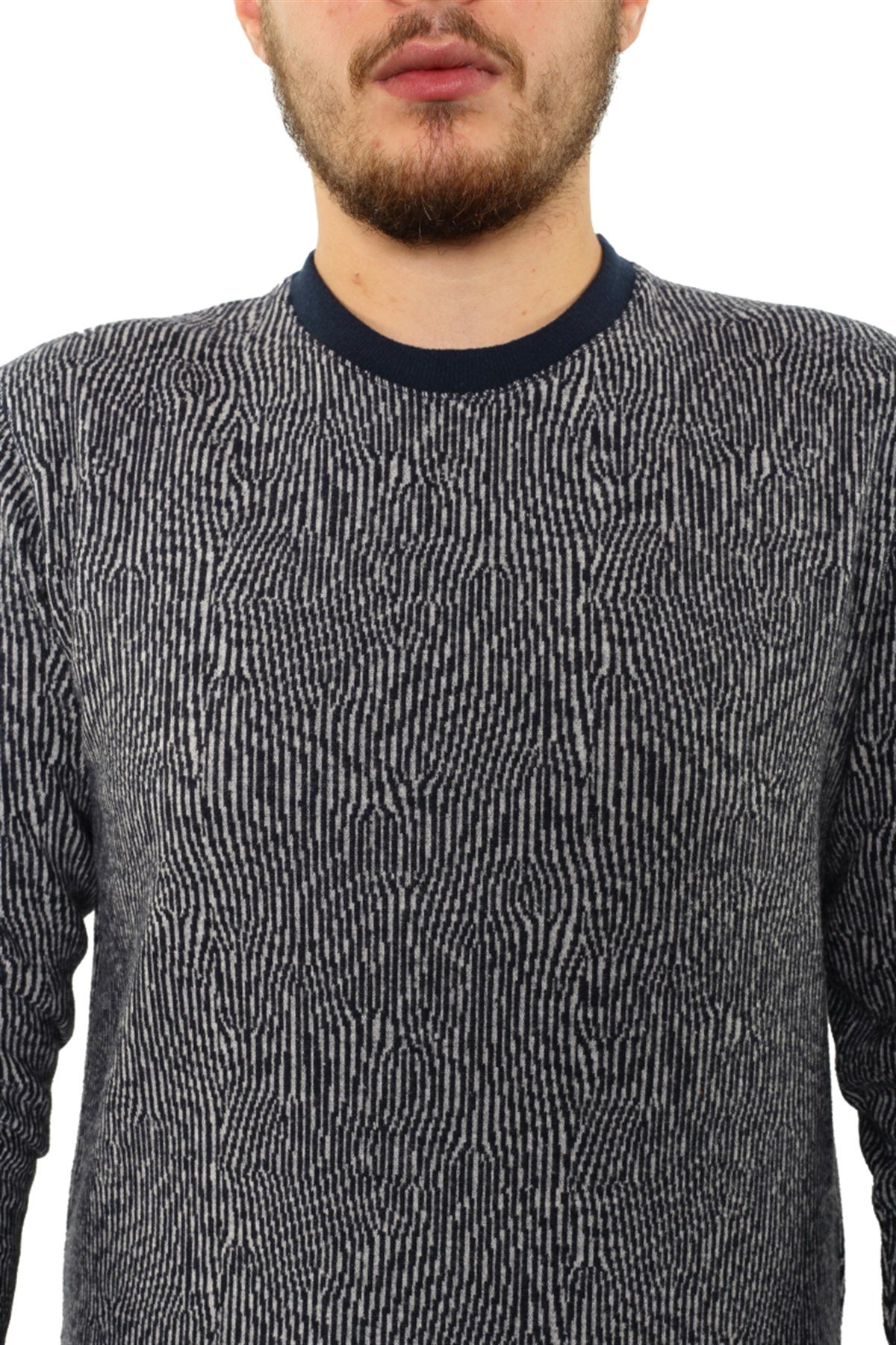 Yuvarlak Yaka Sweatshirt 
