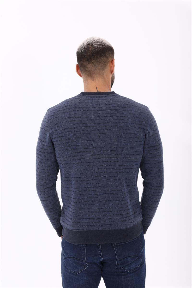 Yuvarlak Yaka Sweatshirt 
