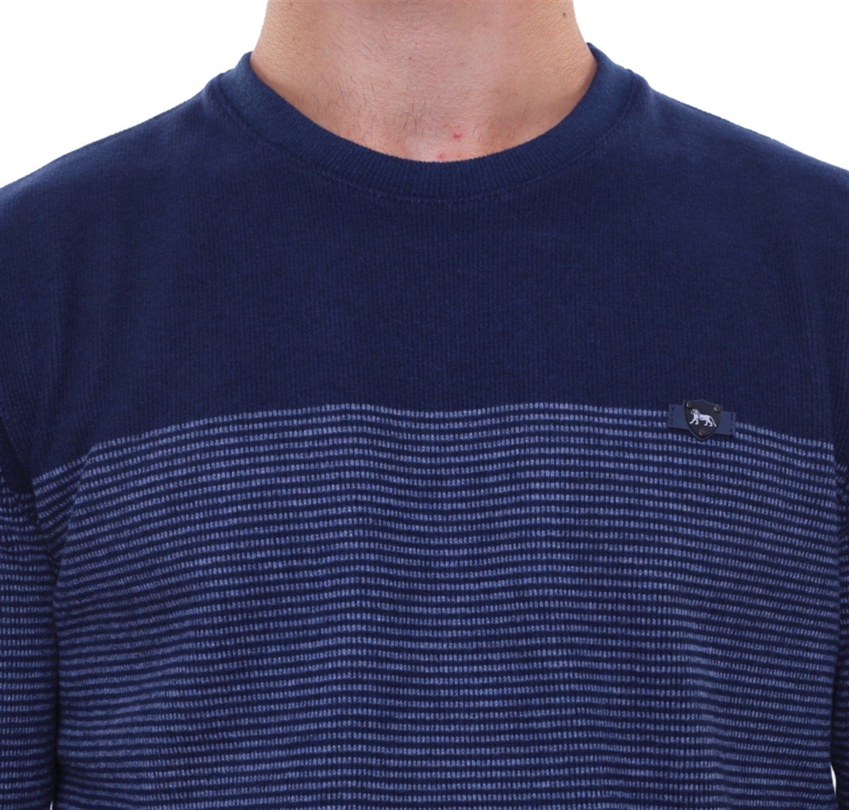 Yuvarlak Yaka Sweatshirt 