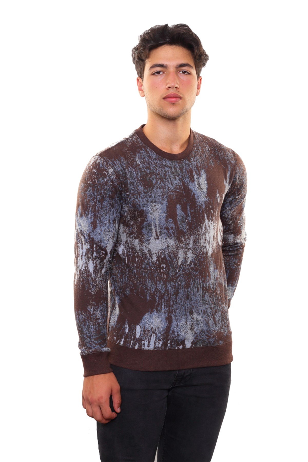 Yuvarlak Yaka Sweatshirt 