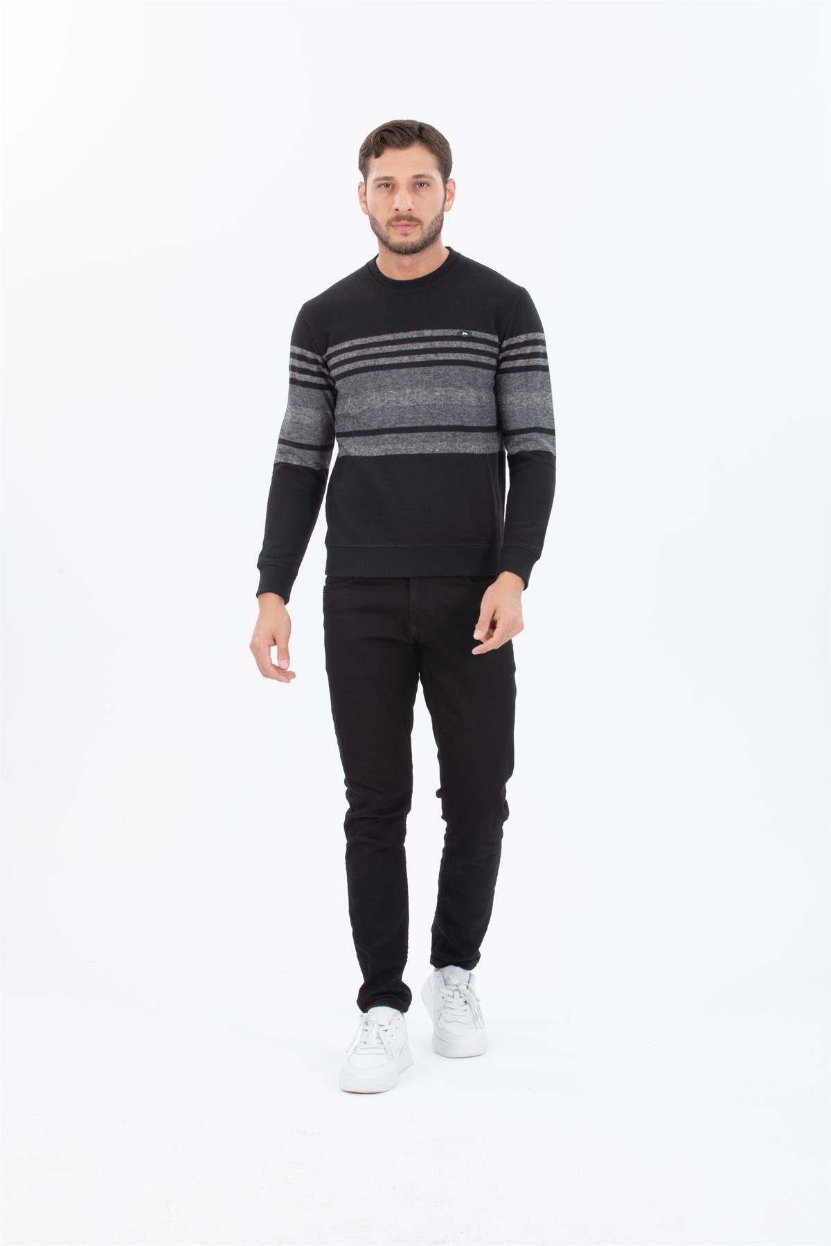 Yuvarlak Yaka Sweatshirt 