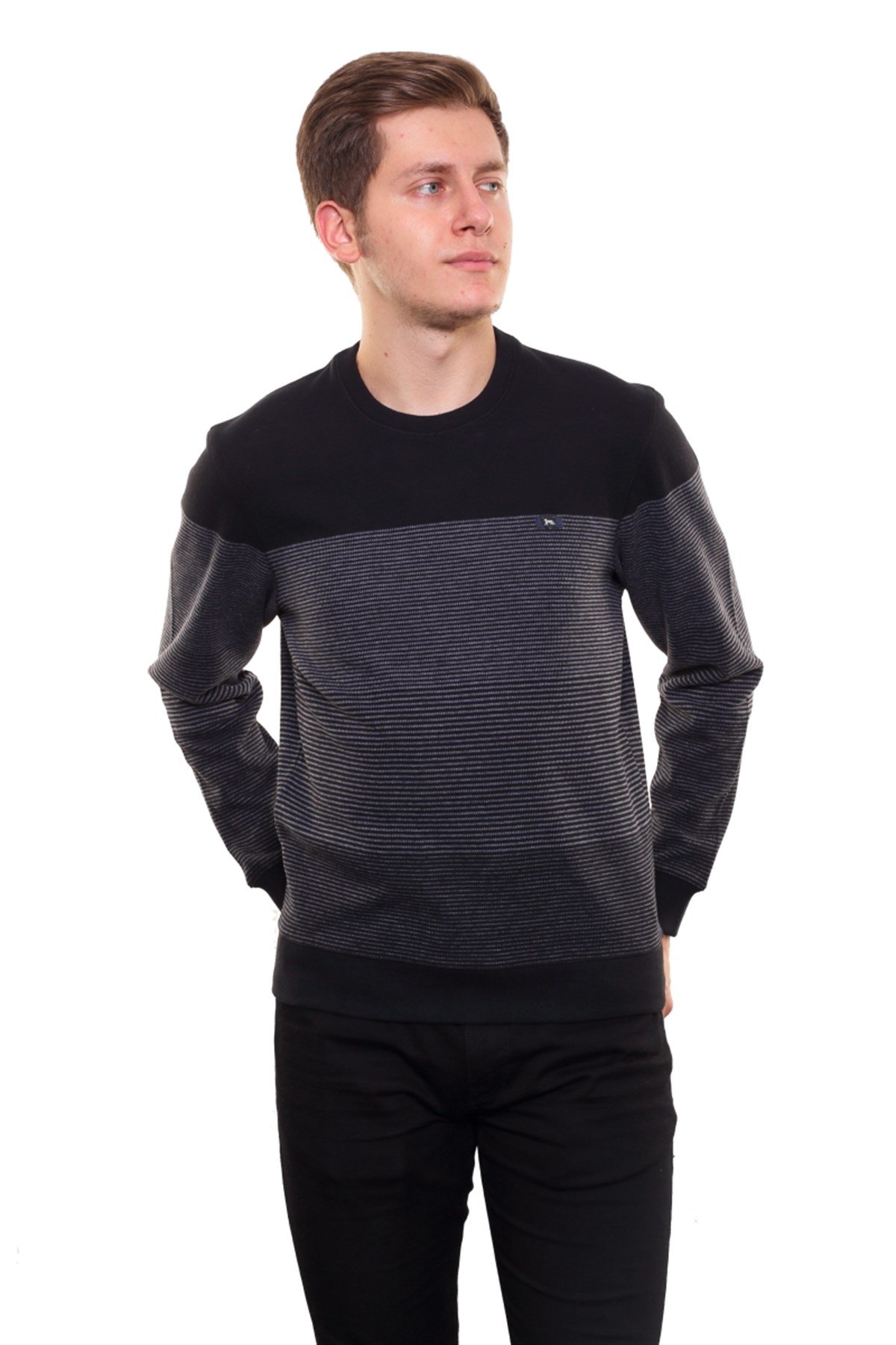 Yuvarlak Yaka Sweatshirt 