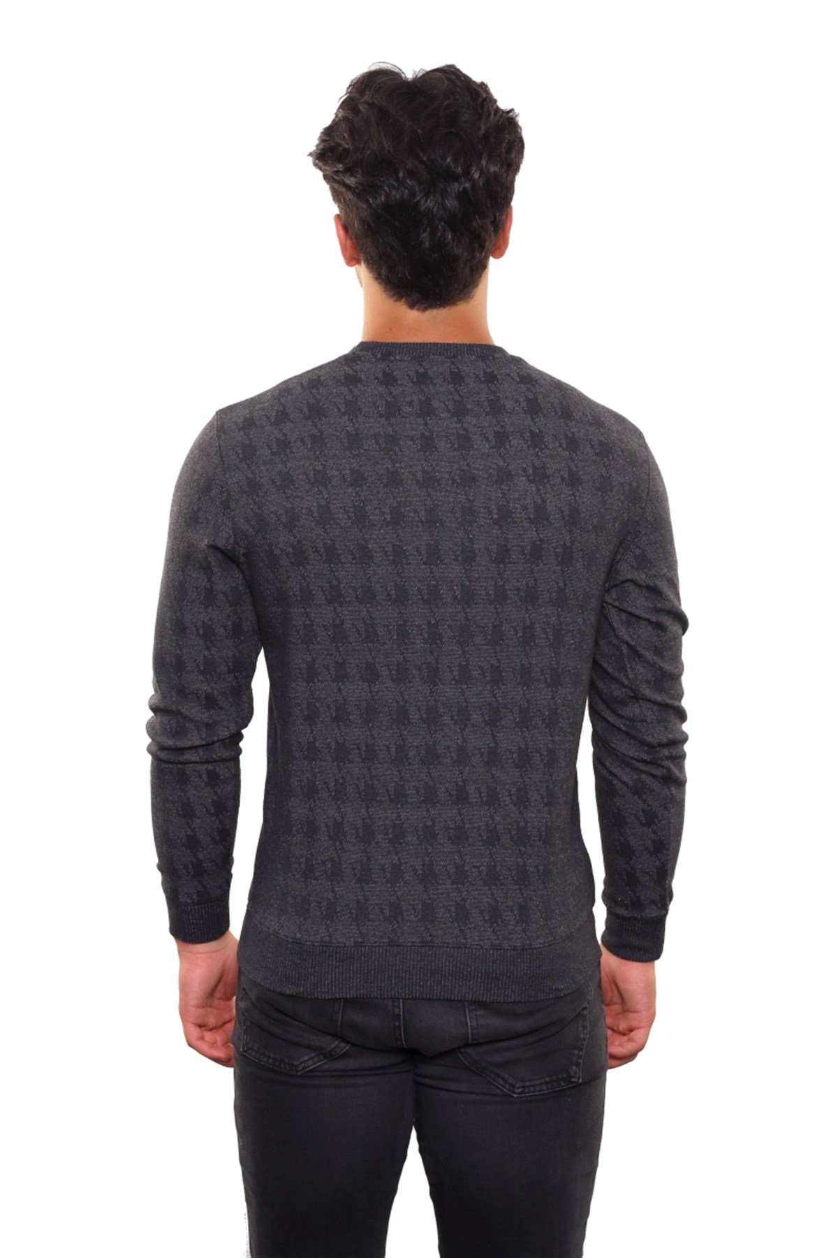 Yuvarlak Yaka Sweatshirt 