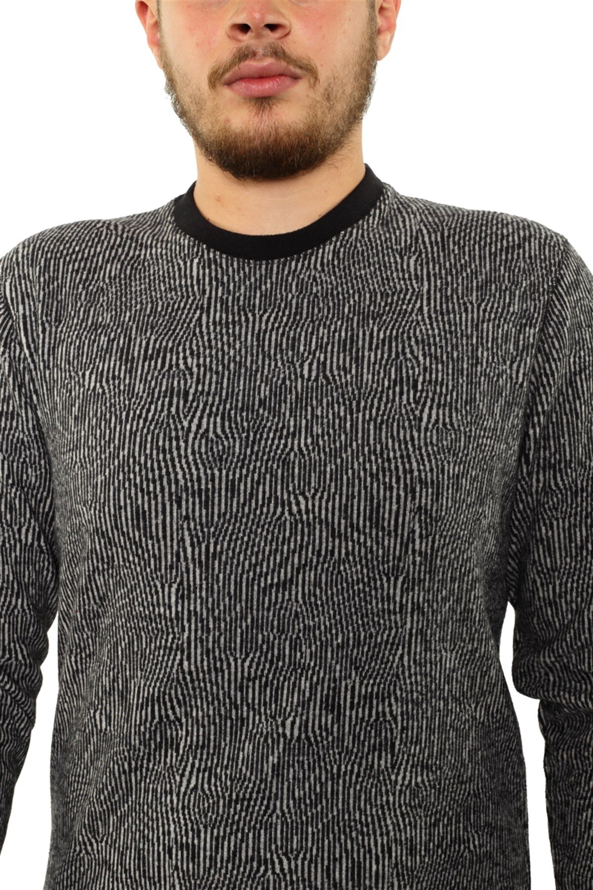 Yuvarlak Yaka Sweatshirt 