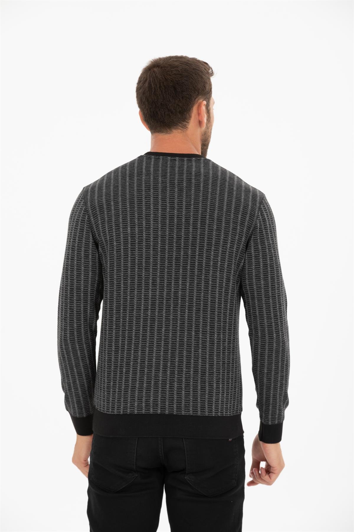 Yuvarlak Yaka Sweatshirt 