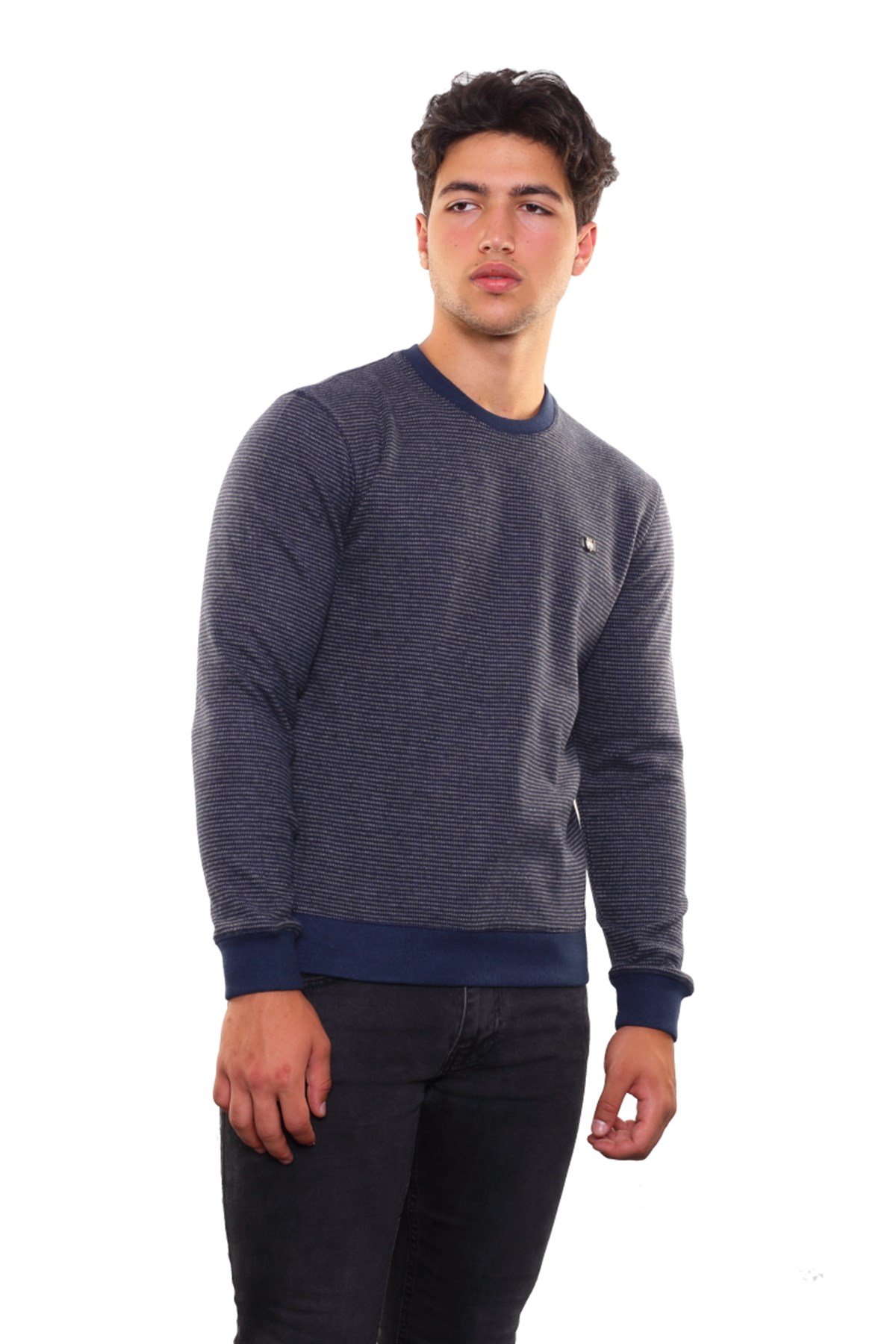 Yuvarlak Yaka Sweatshirt 
