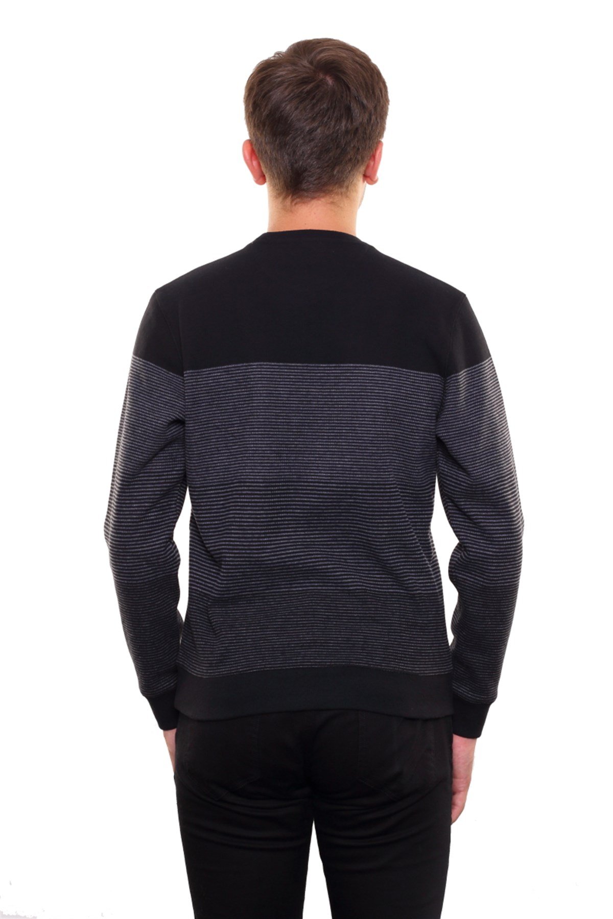 Yuvarlak Yaka Sweatshirt 